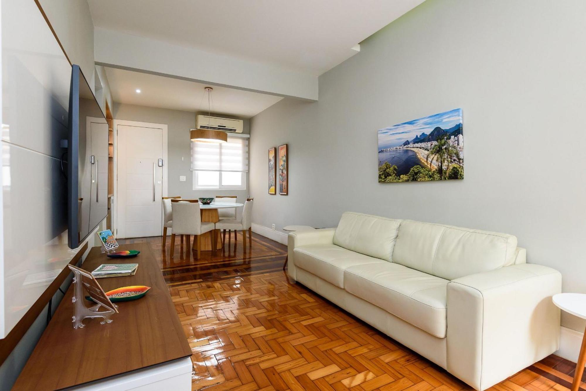 Apartamento Charmoso 2qtos A 250m Da | Cr 73/503