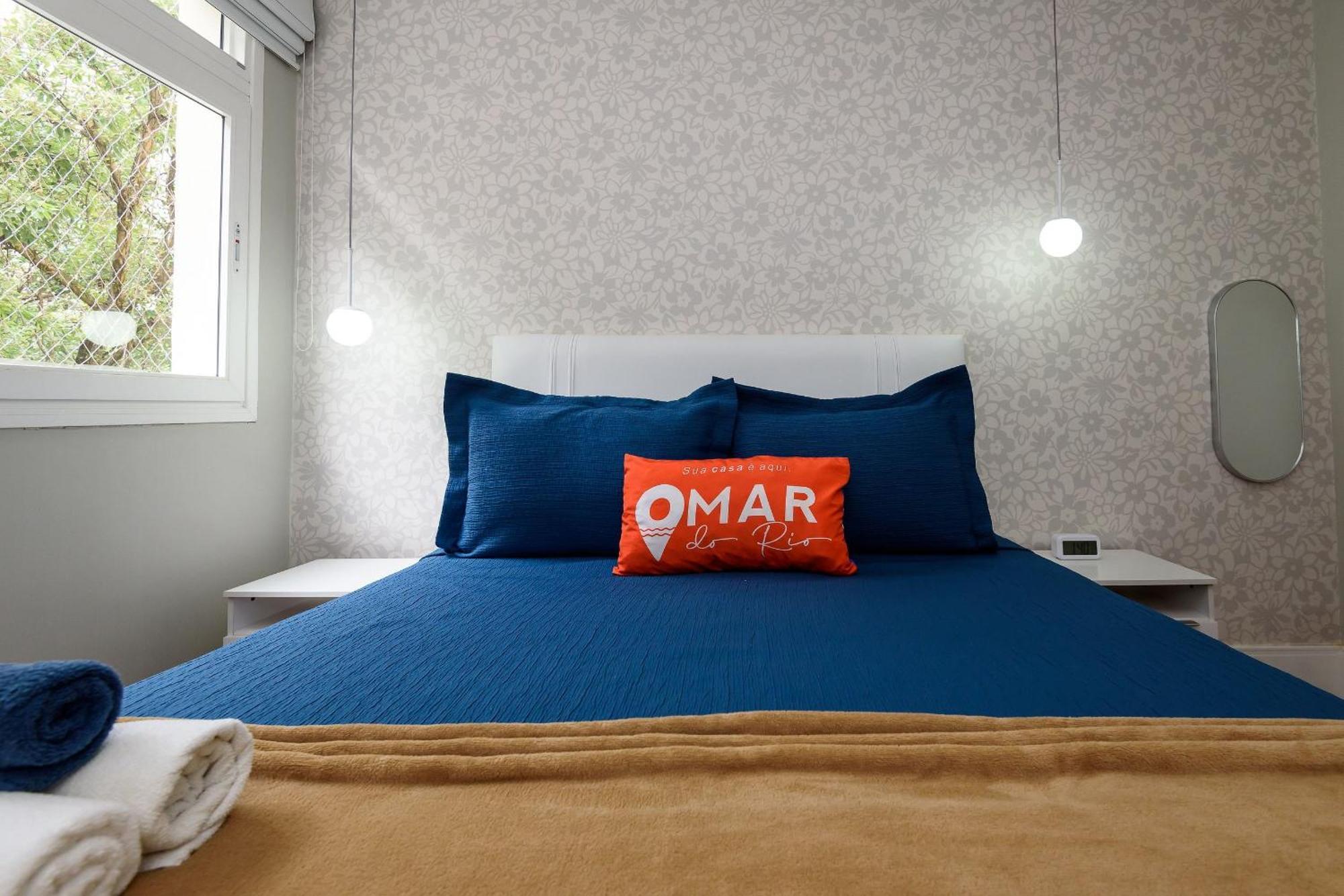 Charmoso 2qtos A 250m Da | Cr 73/503 Apartamento