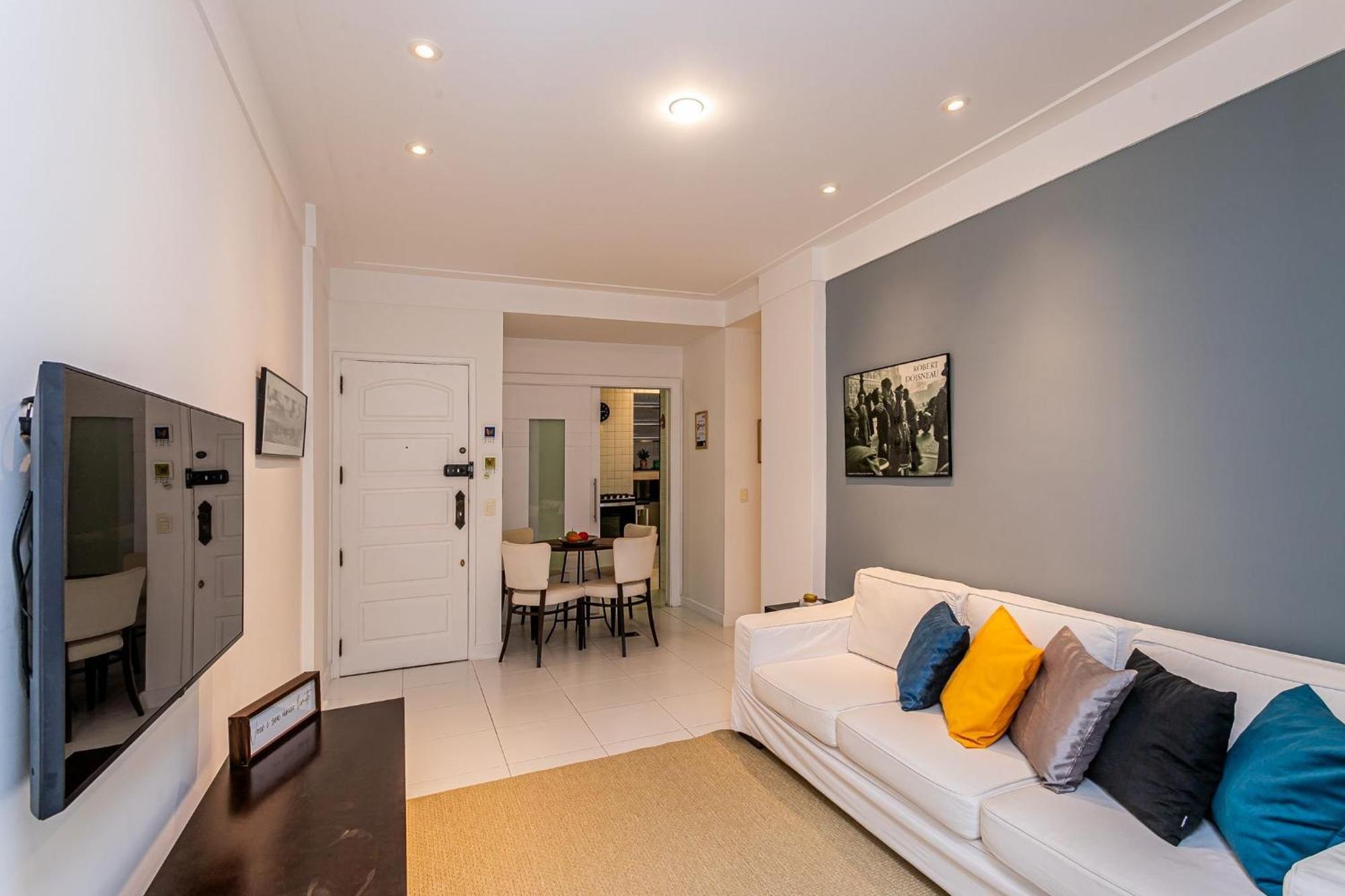 Apartamento Charme Carioca: 500m Da De Ipanema|ap 94/304