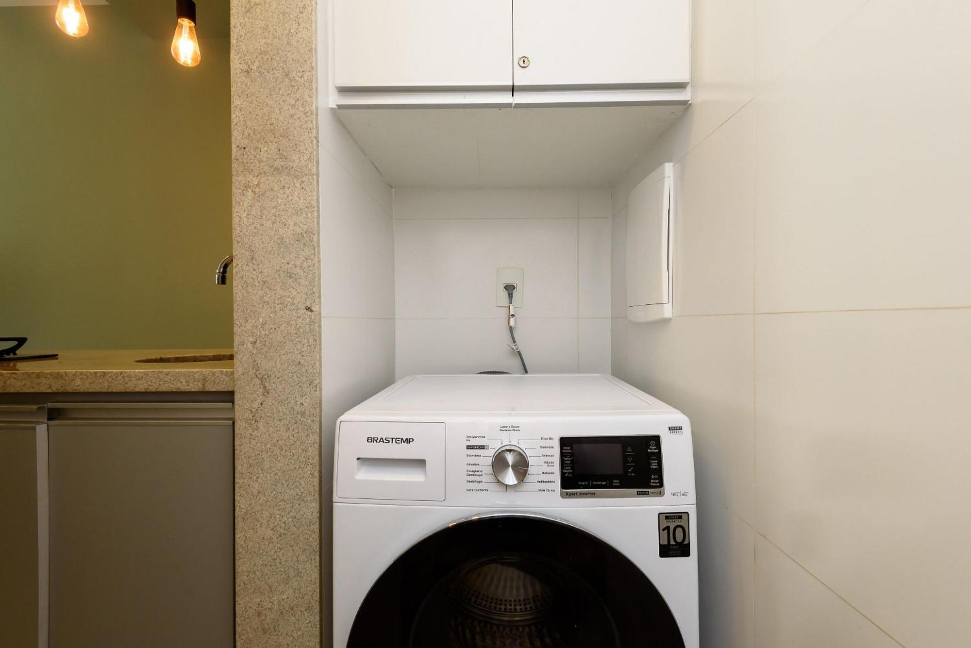Quarto&sala C/ Workstation No Leblon | Dmc 24/609 Apartamento Rio de Janeiro