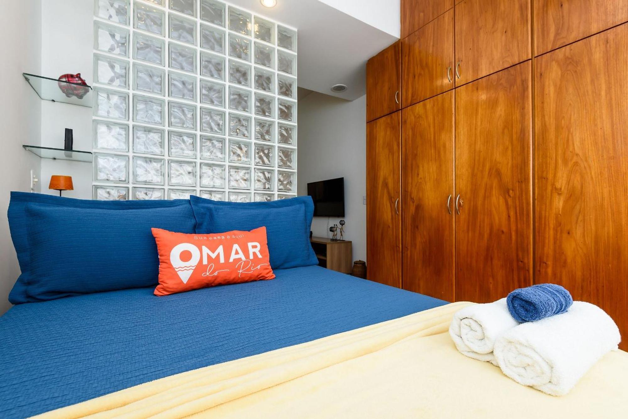 Apartment Em Copacabana A 3 Min Da | Bi 53/1005 *