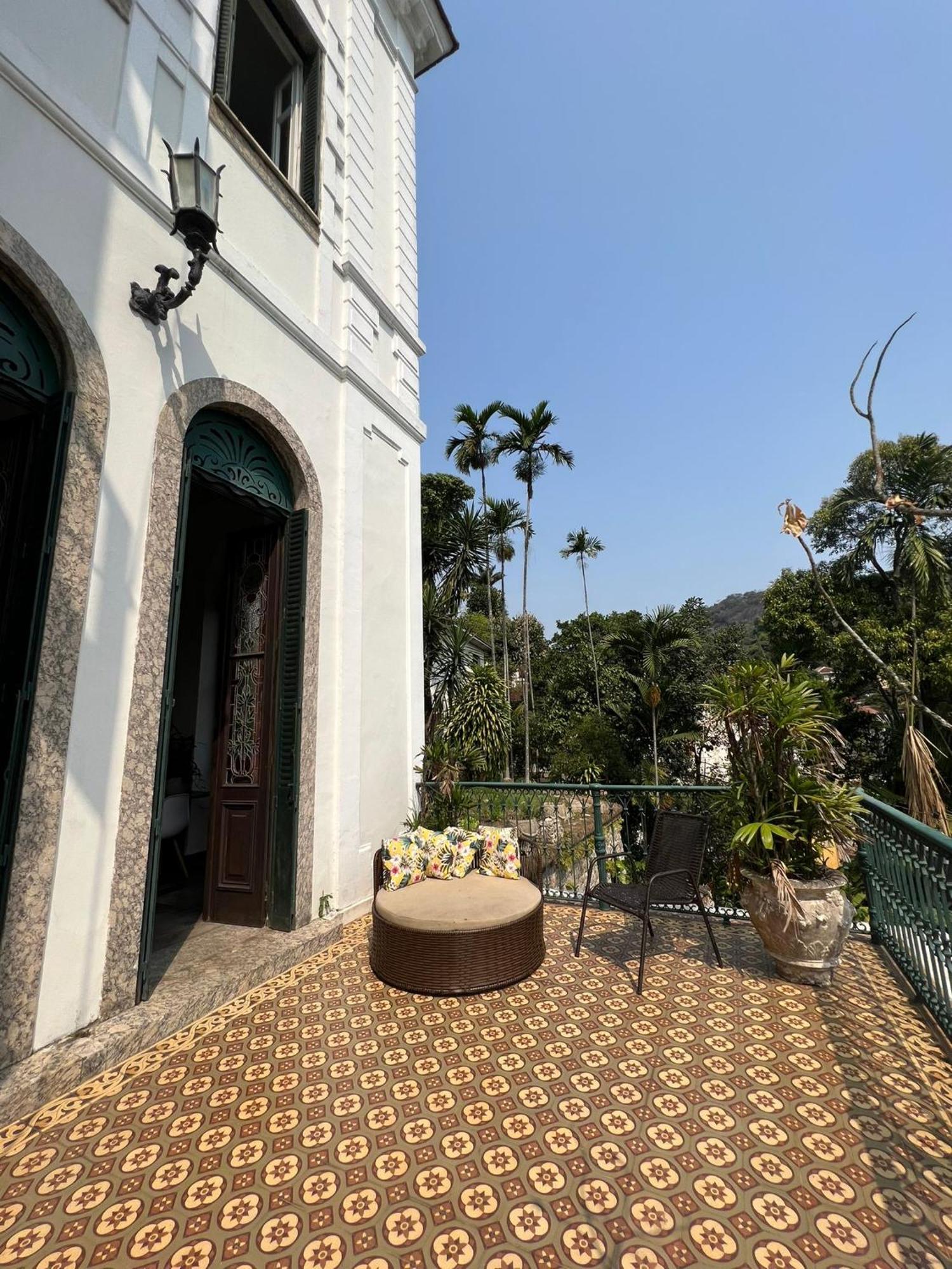 Albergue Castelo Dos Tucanos Host