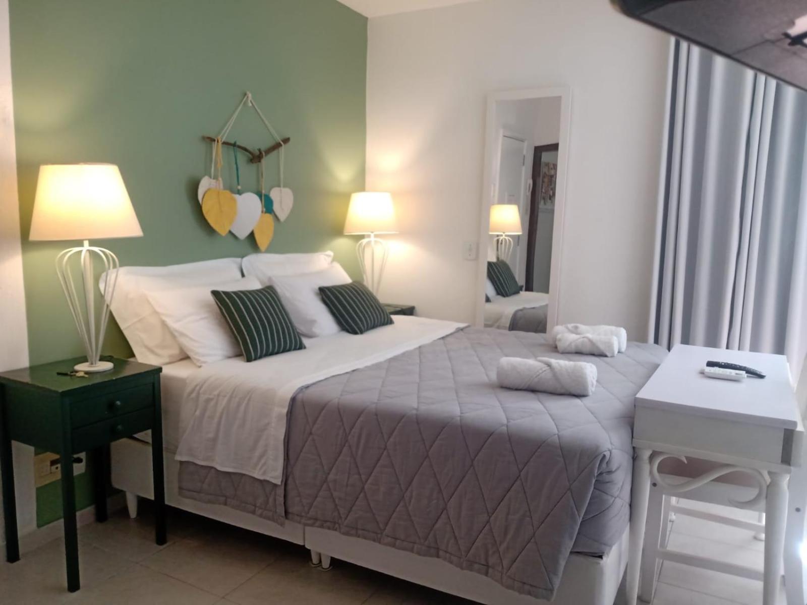 Between 2 Amazing Beaches Apartment