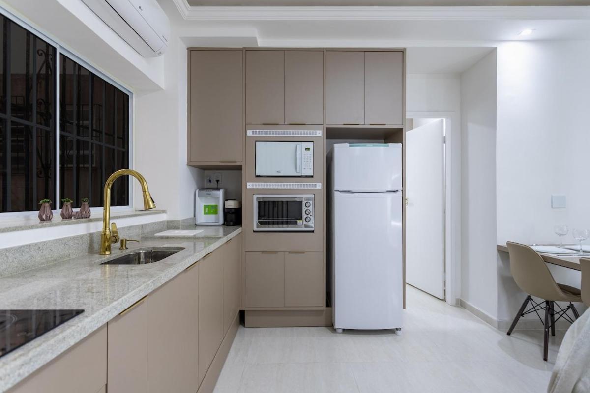 Apartamento In Ipanema, *