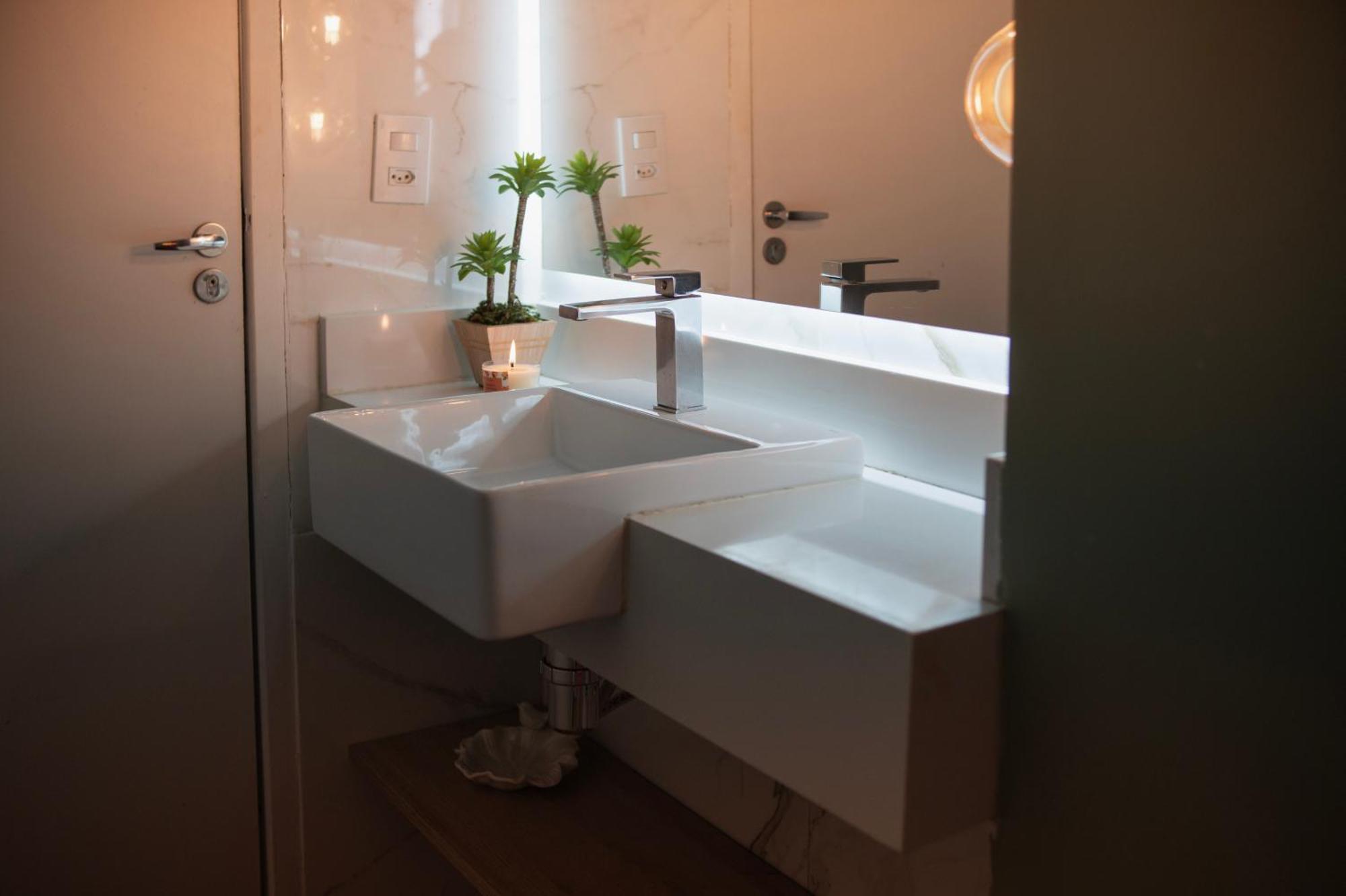 Conforto Em Copacabana: 260m Da Apartamento Rio de Janeiro