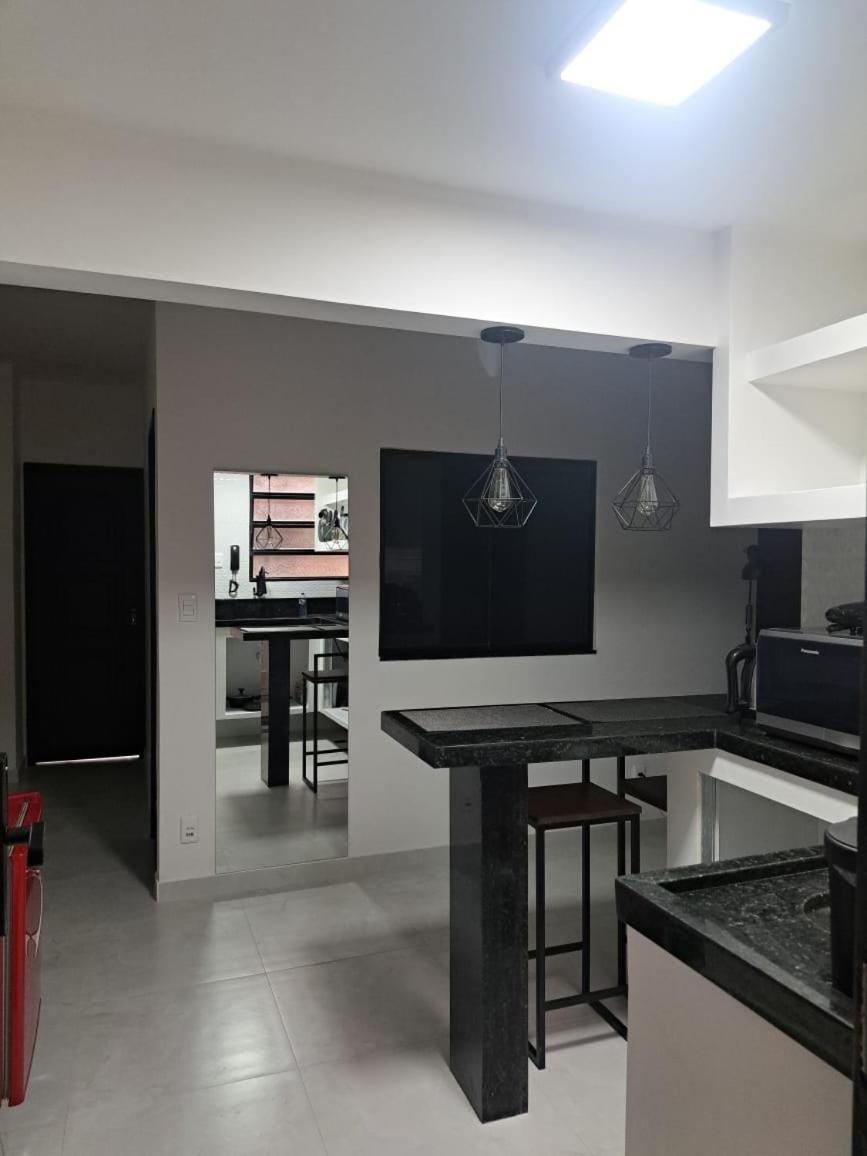 Apartamento Lev - Inteiro - 1 - 300 M Da De Copacabana - Posto 4 Rio de Janeiro