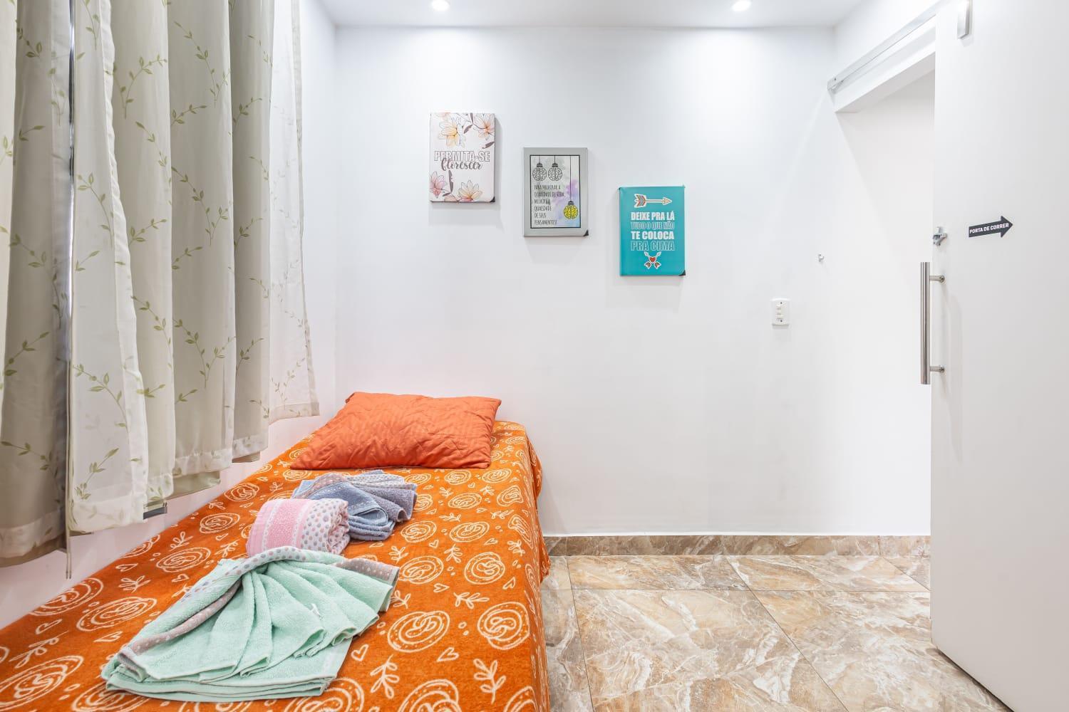 Aconchegante Com Ar Condicionado De 22 A 8h *