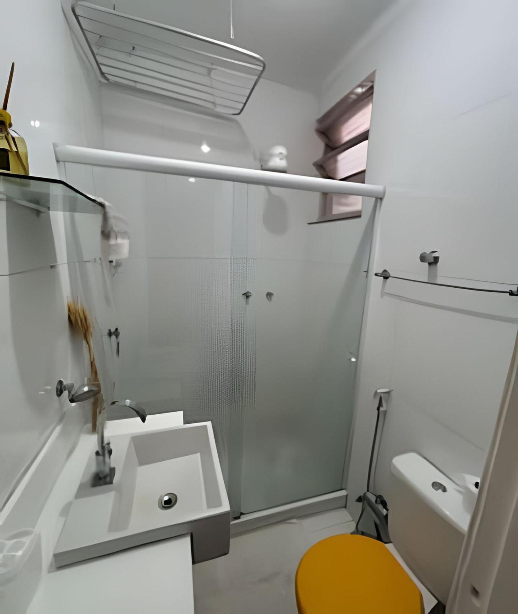Em Copacabana A 100 Metros Da Apartment
