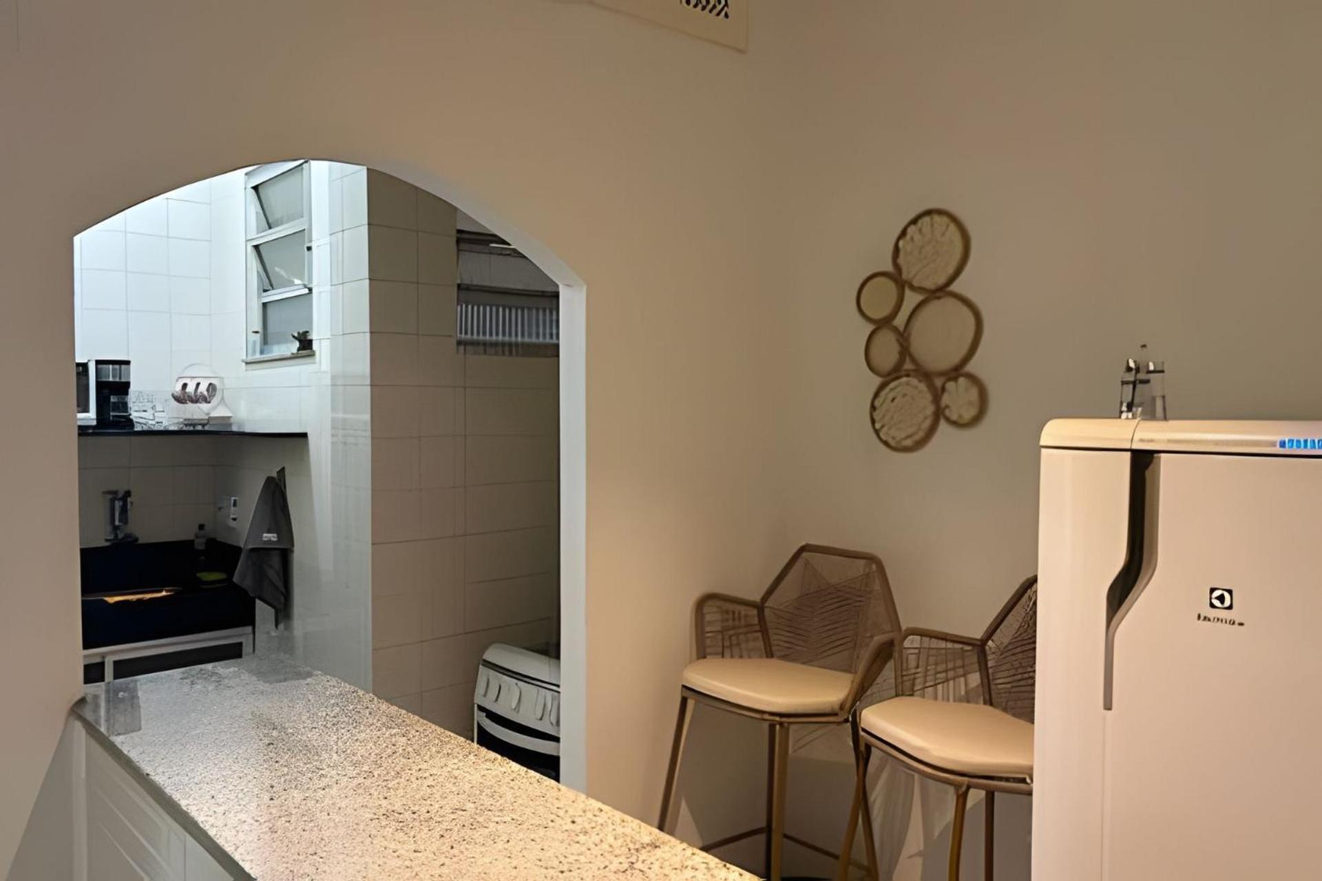 Apartment Em Copacabana A 100 Metros Da