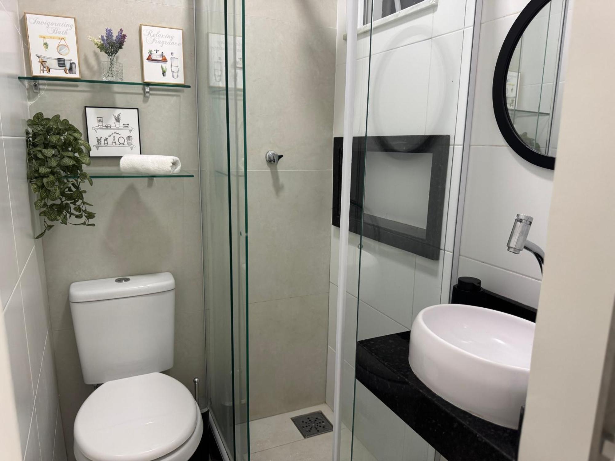 Just 2 Blocks From Copacabana Cozy & Convenient Retreat! Apartamento