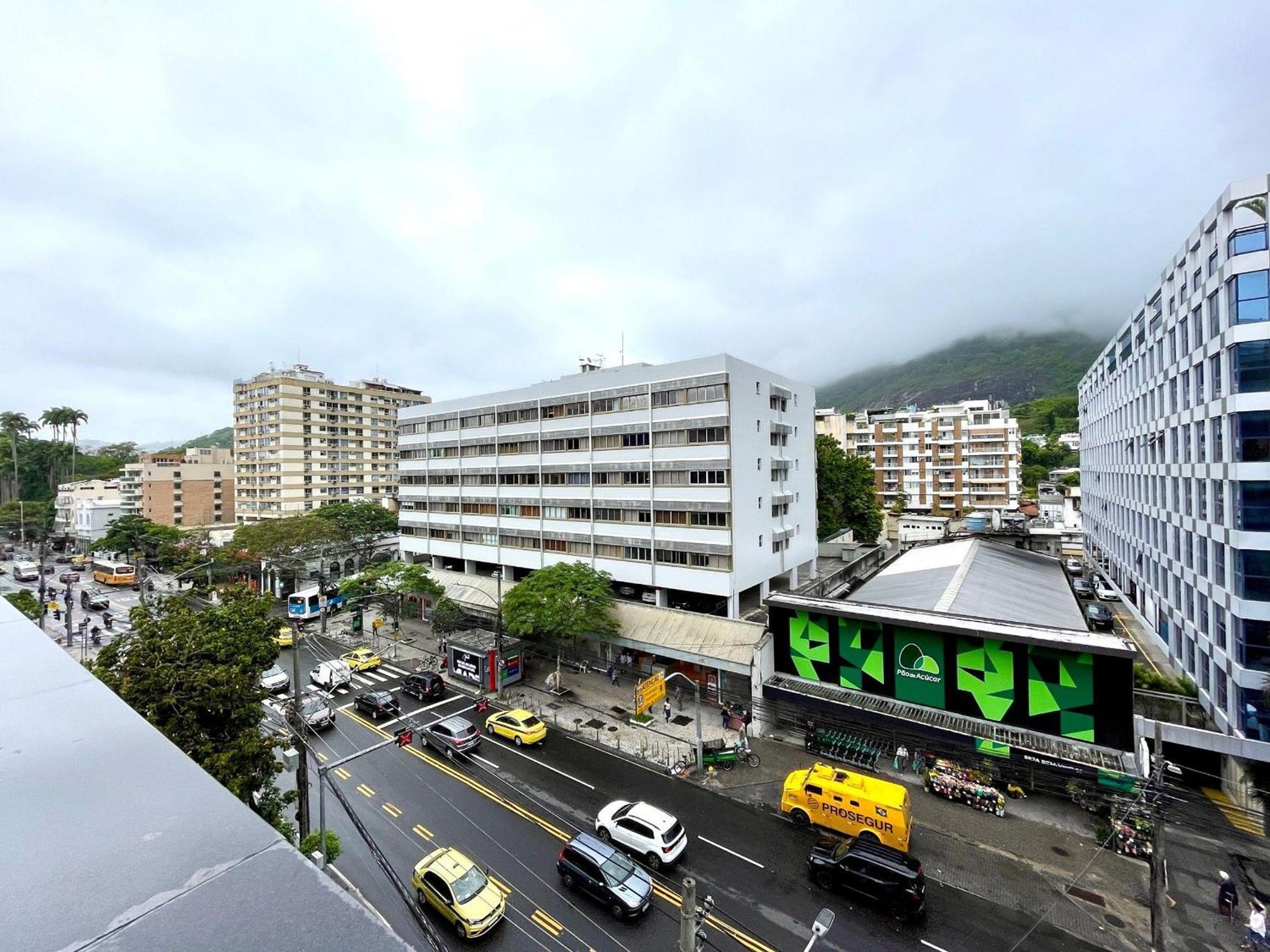 Apartamento Loft Moderno Com Terraco E Vista Cristo
