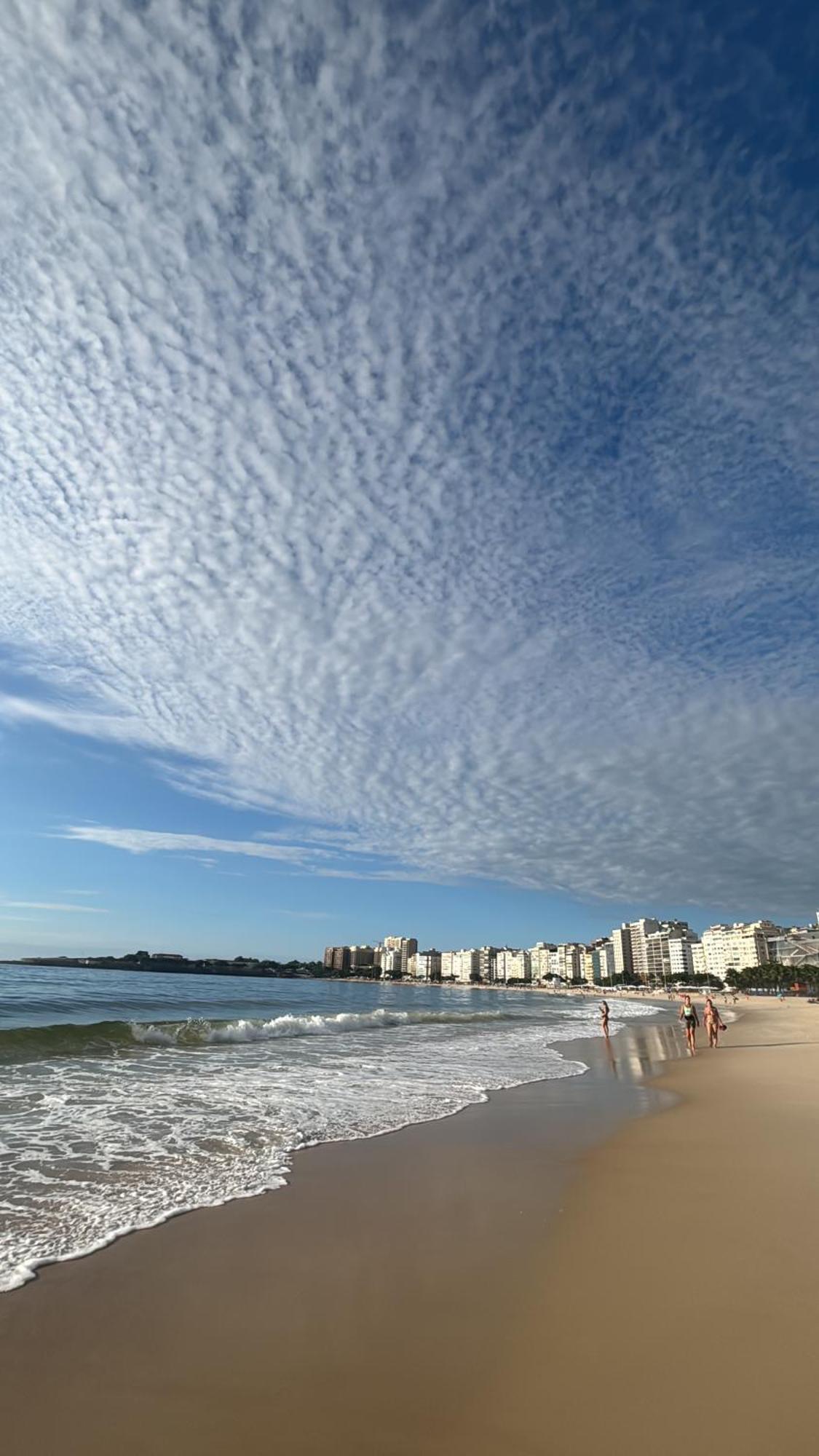 Apartamento Copacabana 1 Block From The Rio de Janeiro