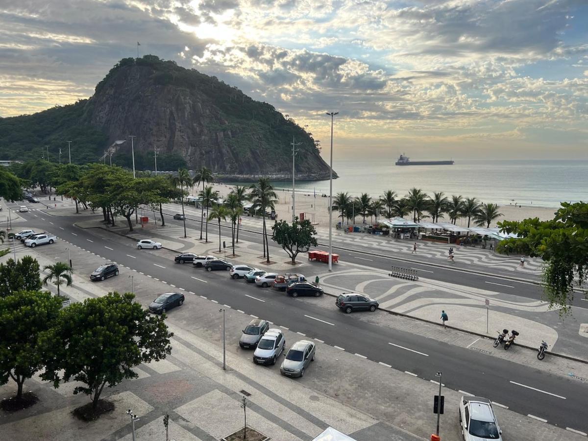 Leme - Front Sea Large Apto Exclusive For * Rio de Janeiro