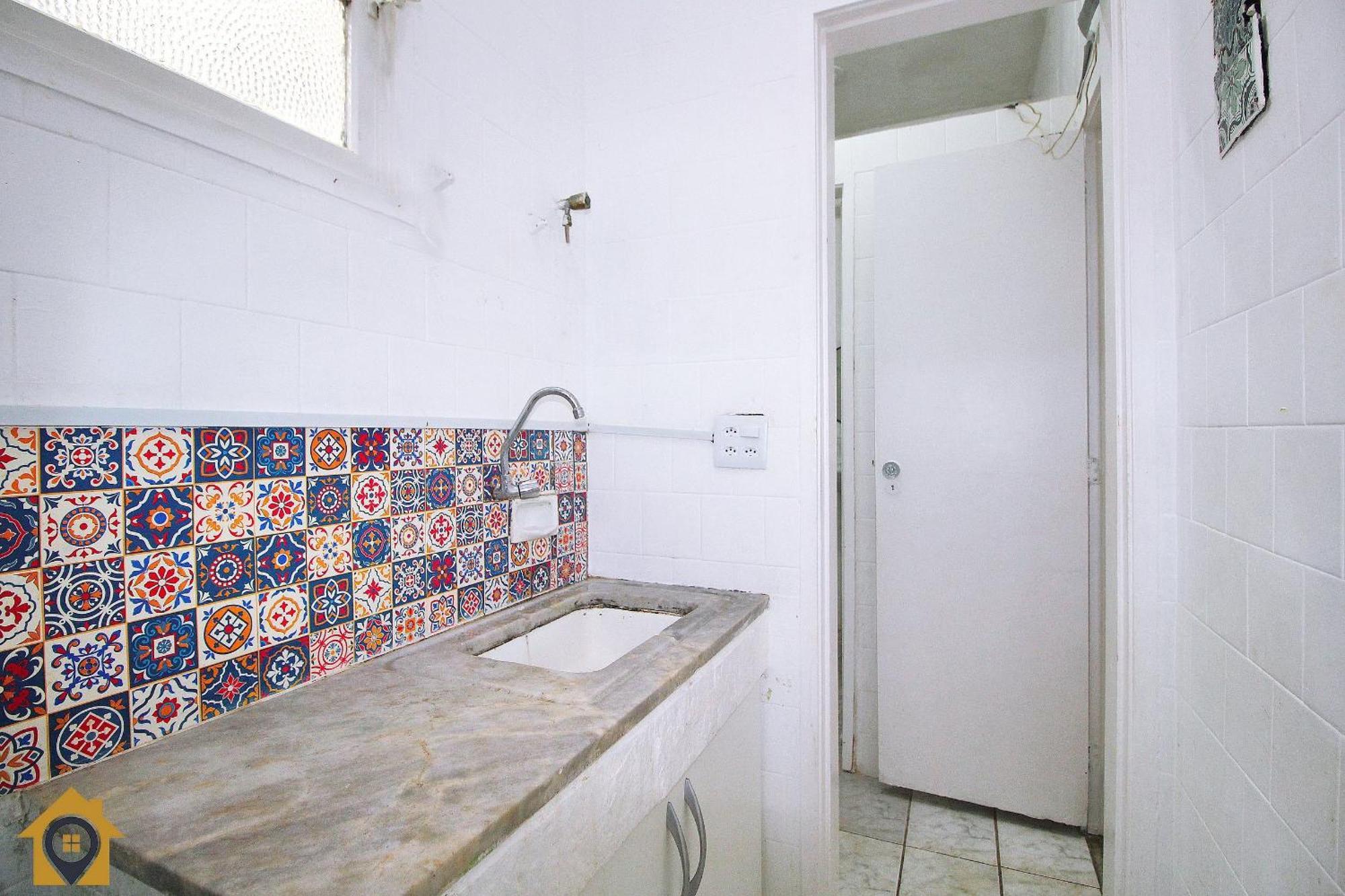 Apartamento Simples Com Vista Mar P/ 4 Pessoas Ao Lado Da Com Comercios Ao Redor