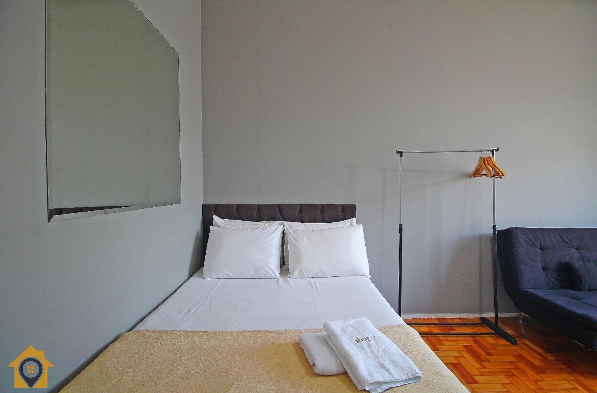 Apartamento Simples Com Vista Mar P/ 4 Pessoas Ao Lado Da Com Comercios Ao Redor *