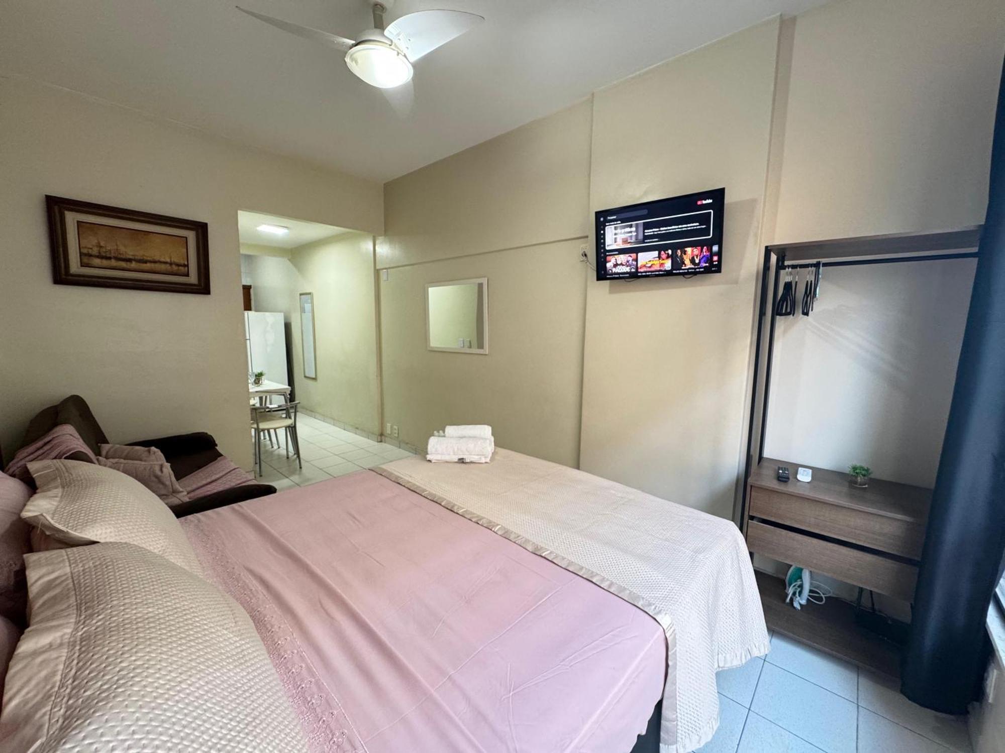 Apartamento Com Vista Lateral Ao Mar Av P Jr 48 Ap605 *