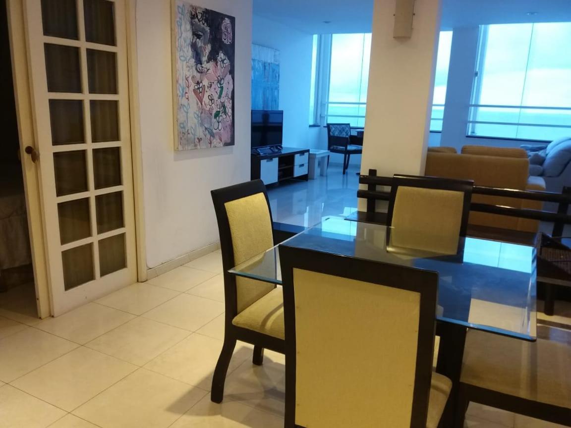 Apartamento Vista Total Mar Copacabana *