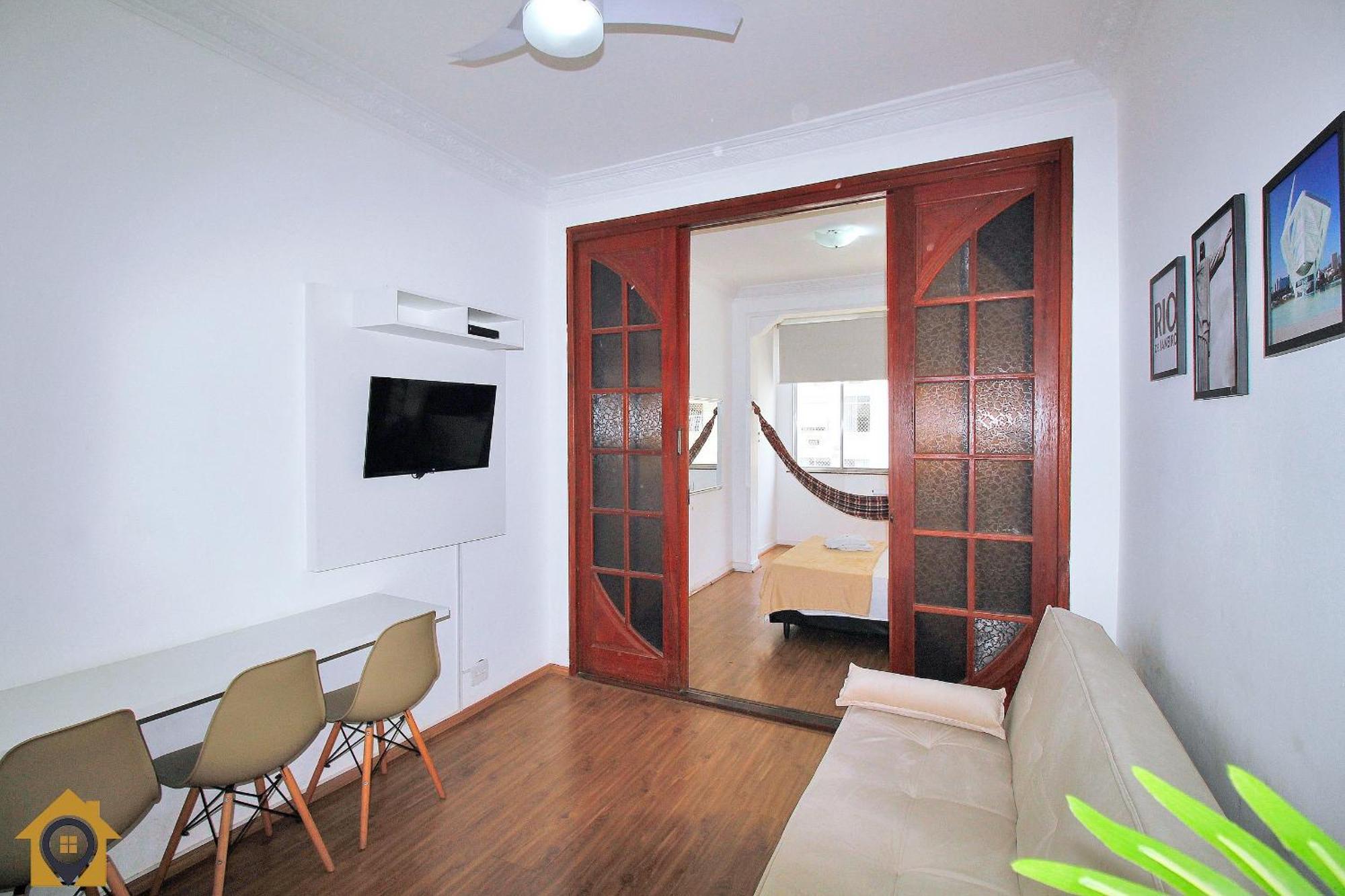 Apartamento Grande E Economico P/ 4 Pessoas *