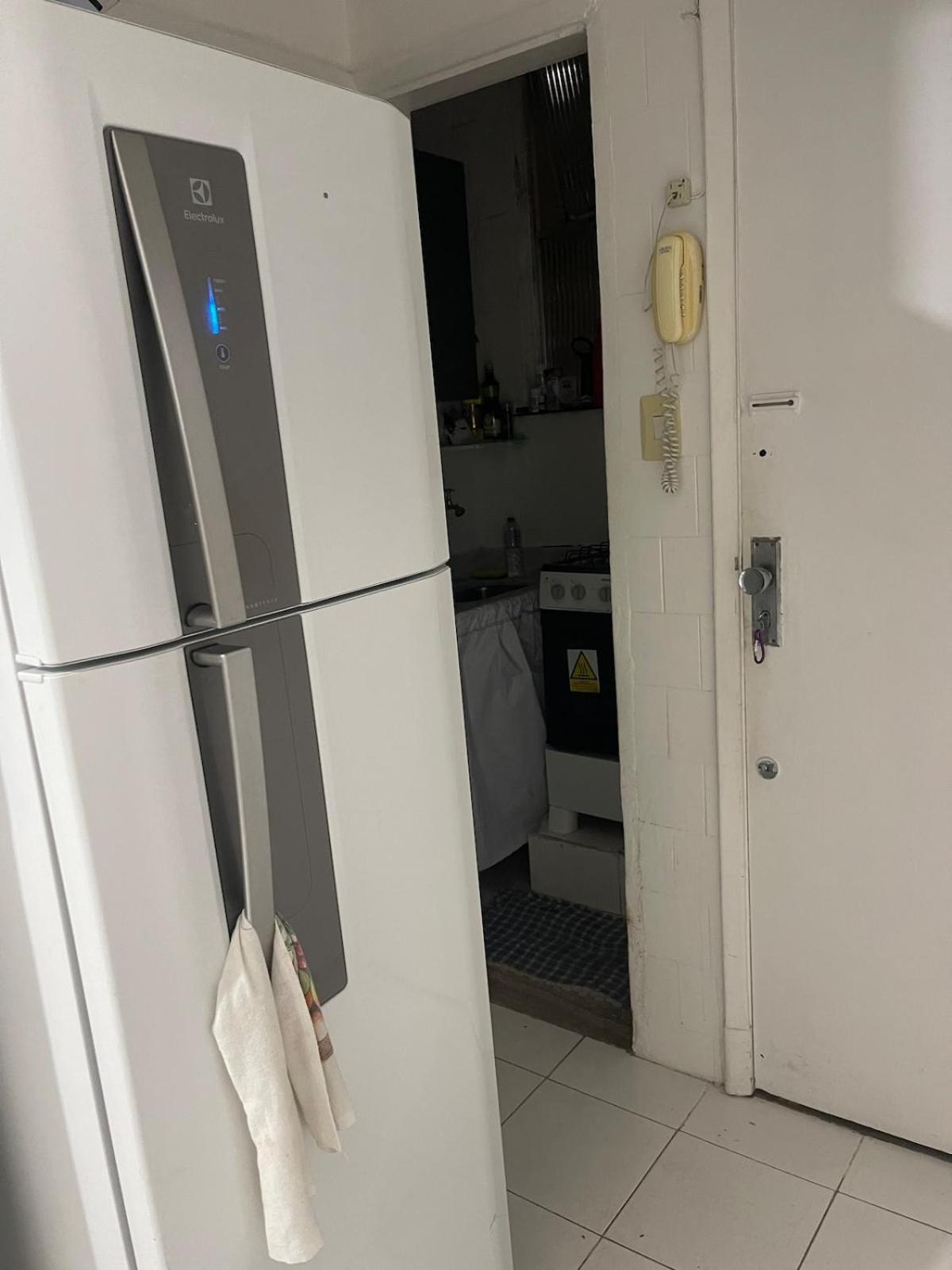 Apartamento Conjugado Em Copacabana Posto 2 Com Estacionamento *
