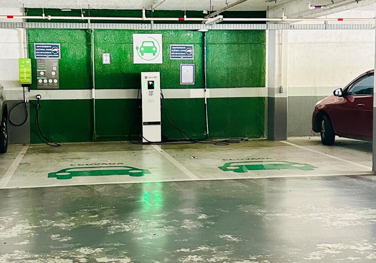 Charme E Conforto Na Barra - Perto Da Praia!