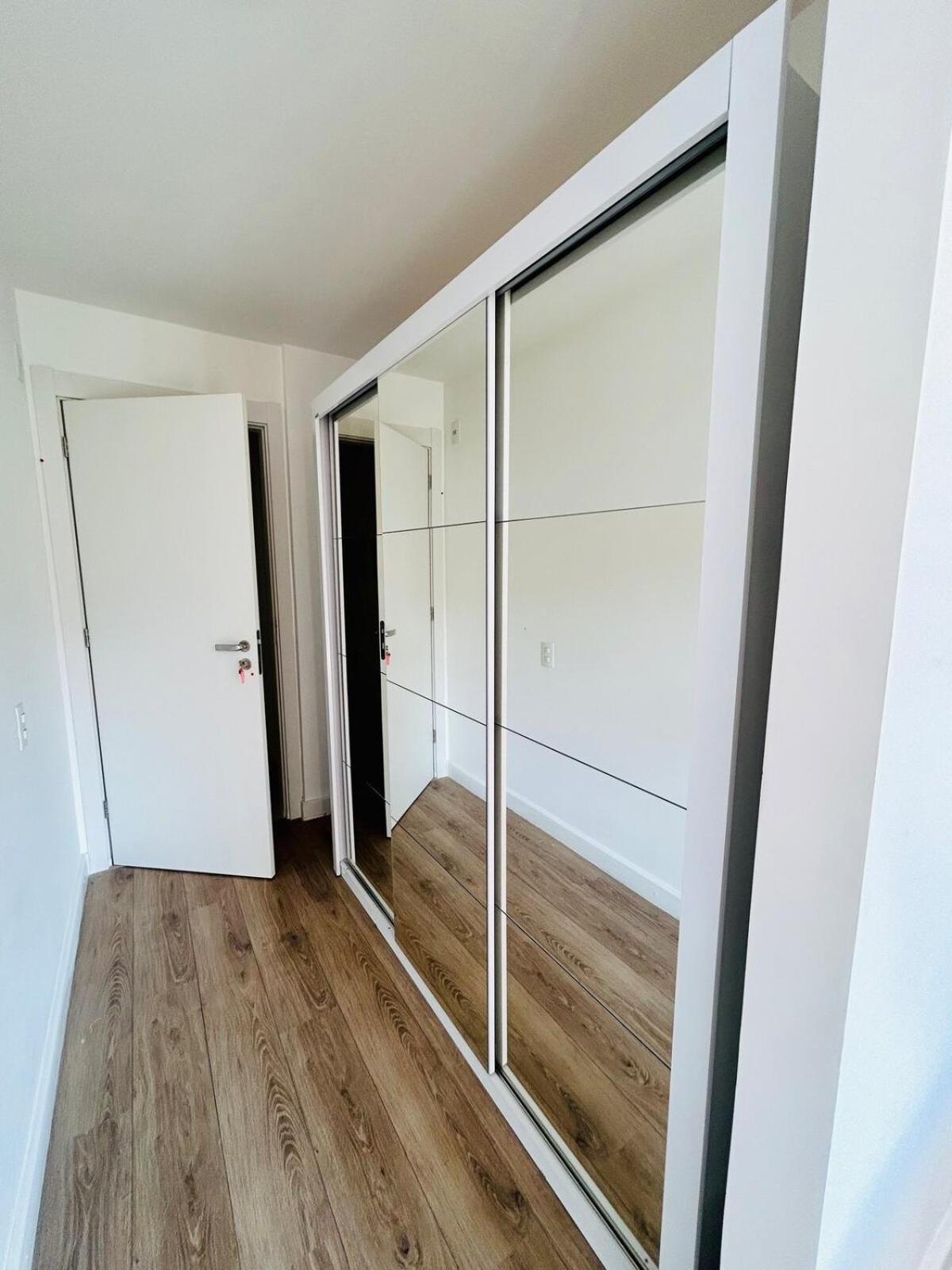 Apartamento Charme E Conforto Na Barra - Perto Da Praia!
