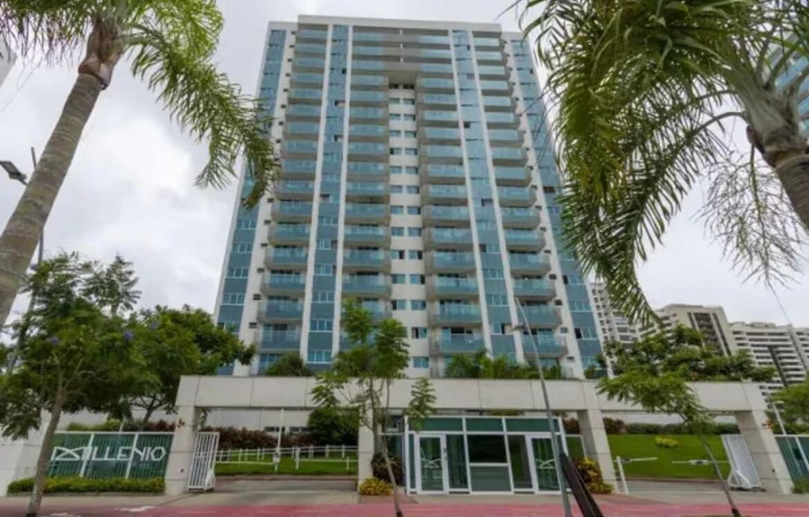 Charme E Conforto Na Barra - Perto Da Praia! Apartamento *