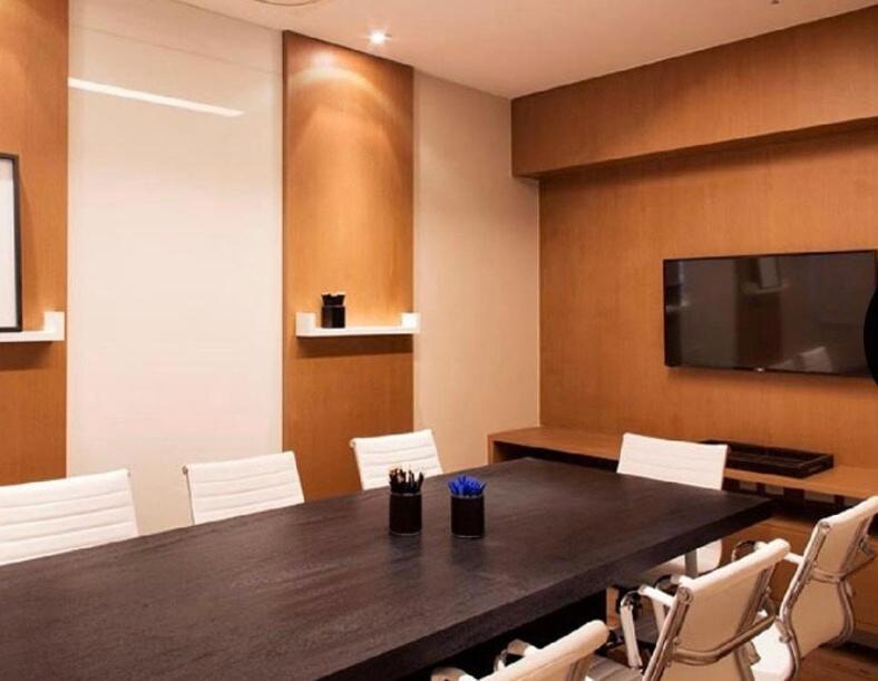 Apartamento Charme E Conforto Na Barra - Perto Da Praia! *