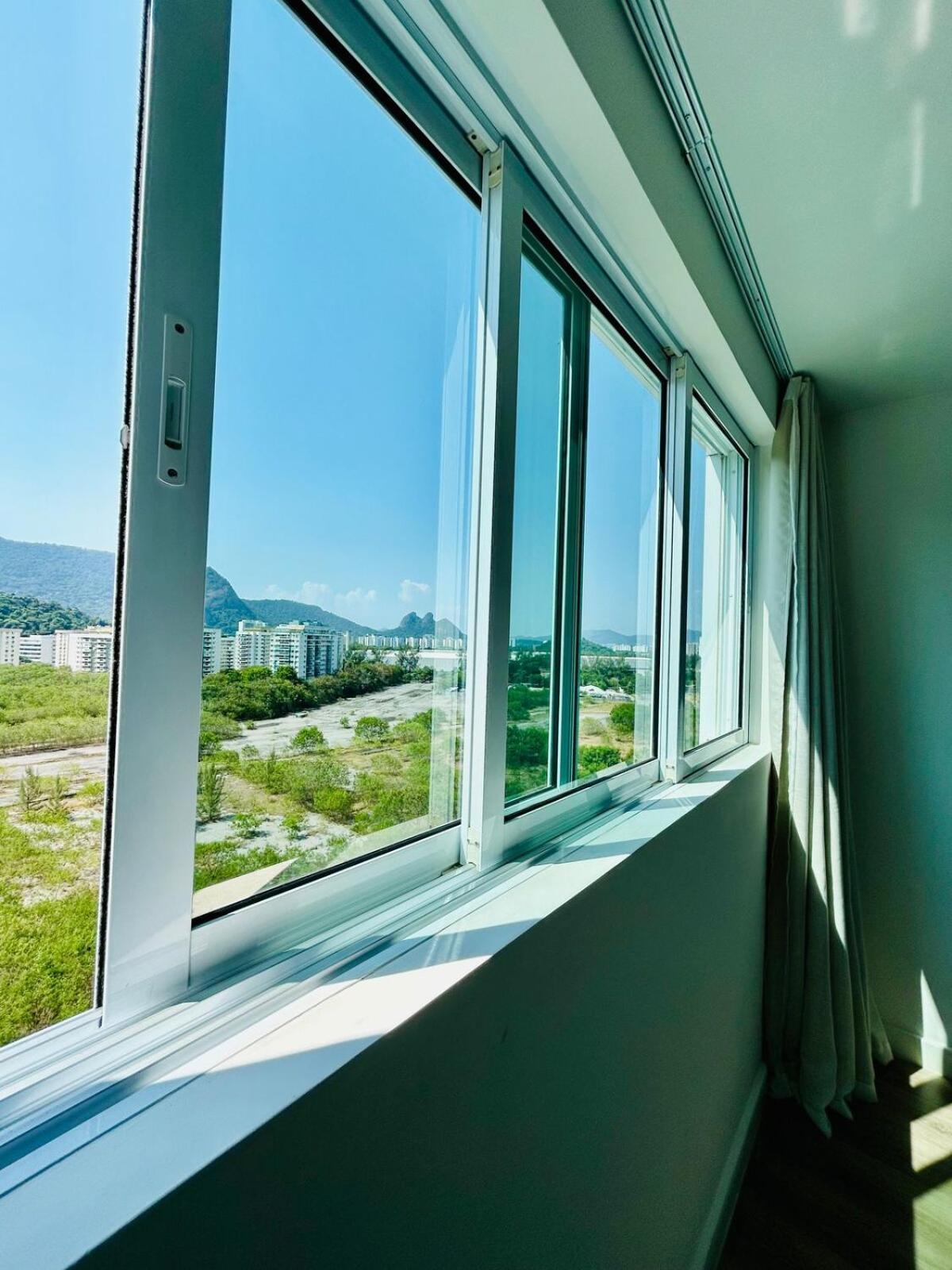 Apartamento Charme E Conforto Na Barra - Perto Da Praia! *