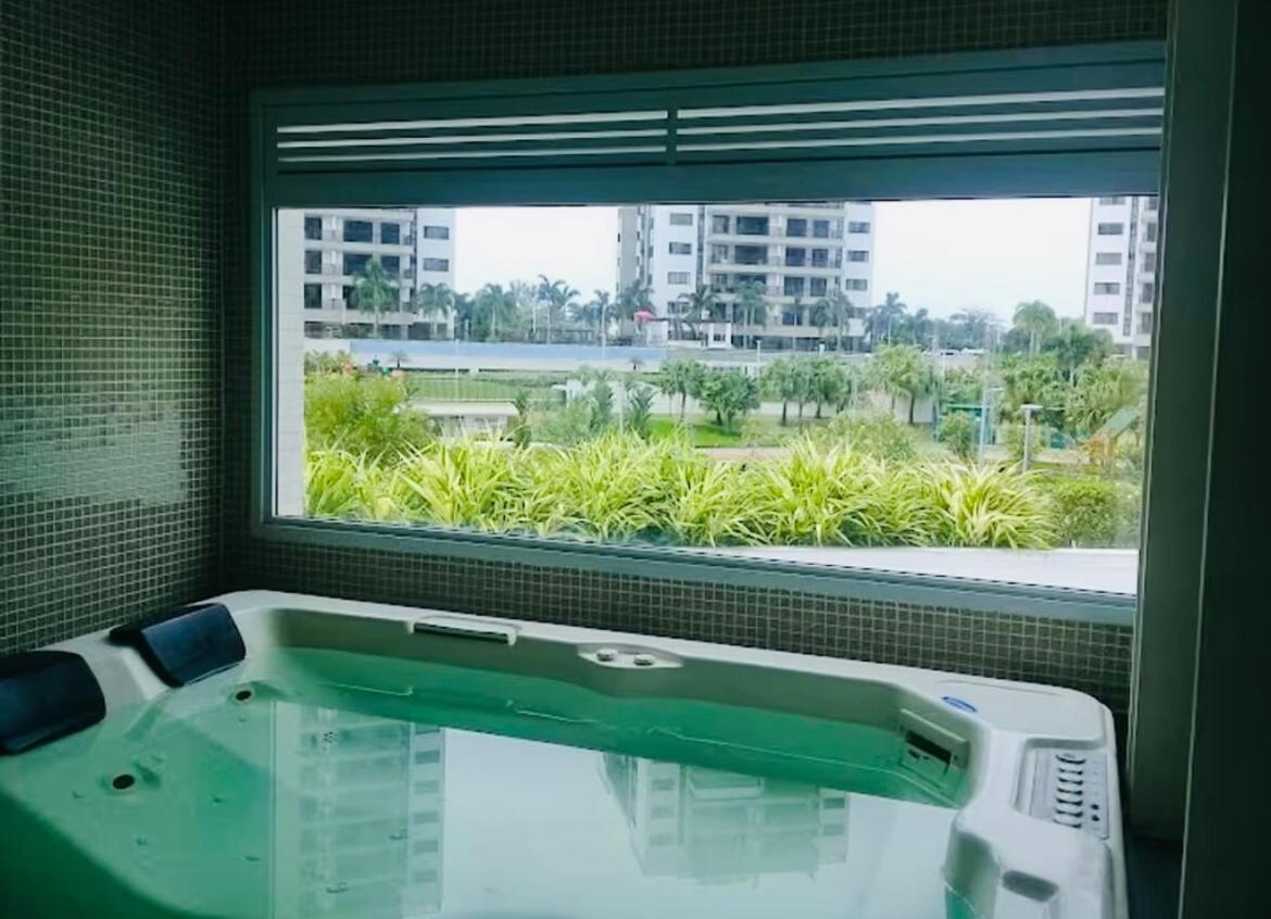 Charme E Conforto Na Barra - Perto Da Praia! Apartamento Rio de Janeiro