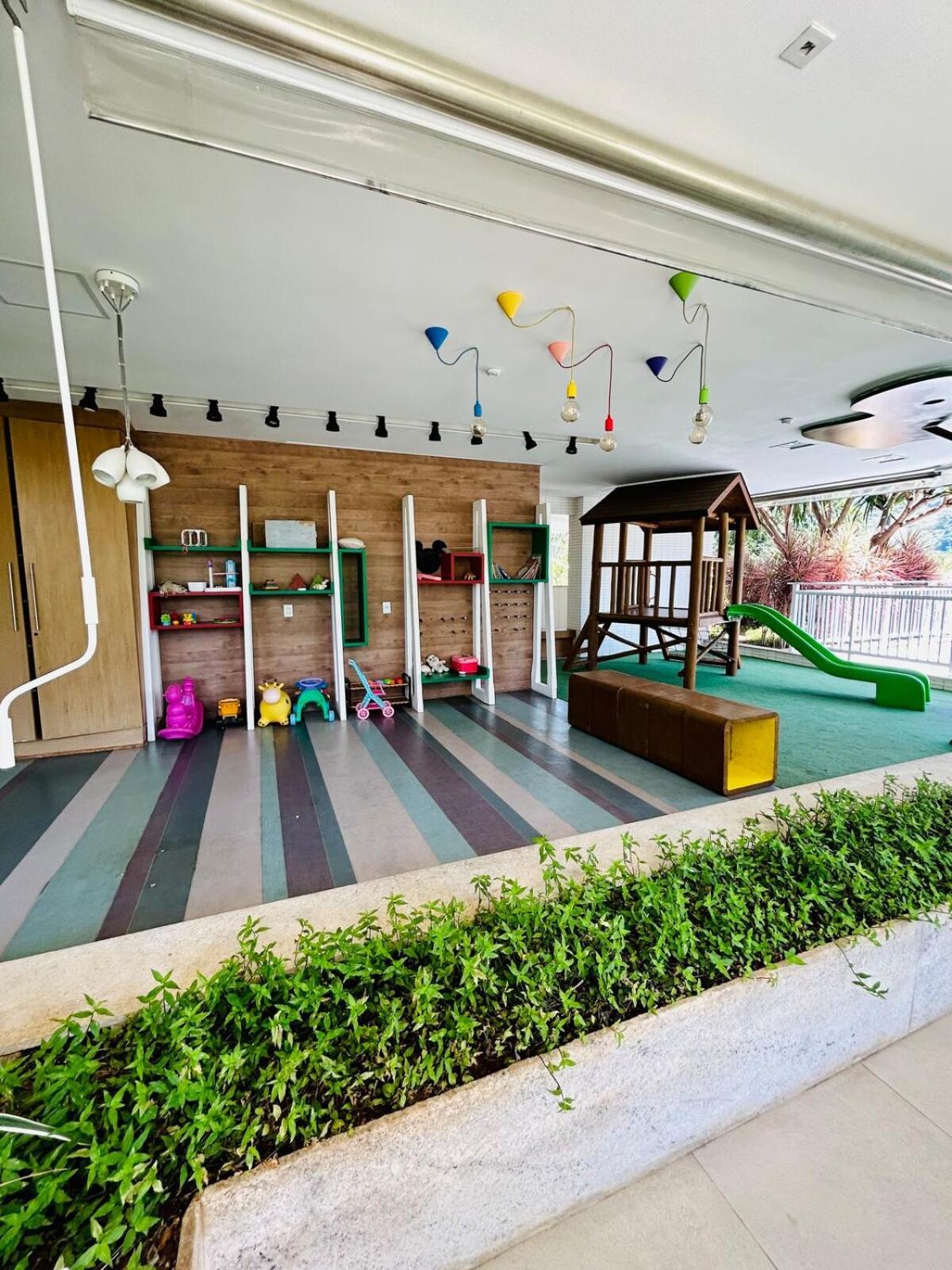 Apartamento Charme E Conforto Na Barra - Perto Da Praia! Rio de Janeiro