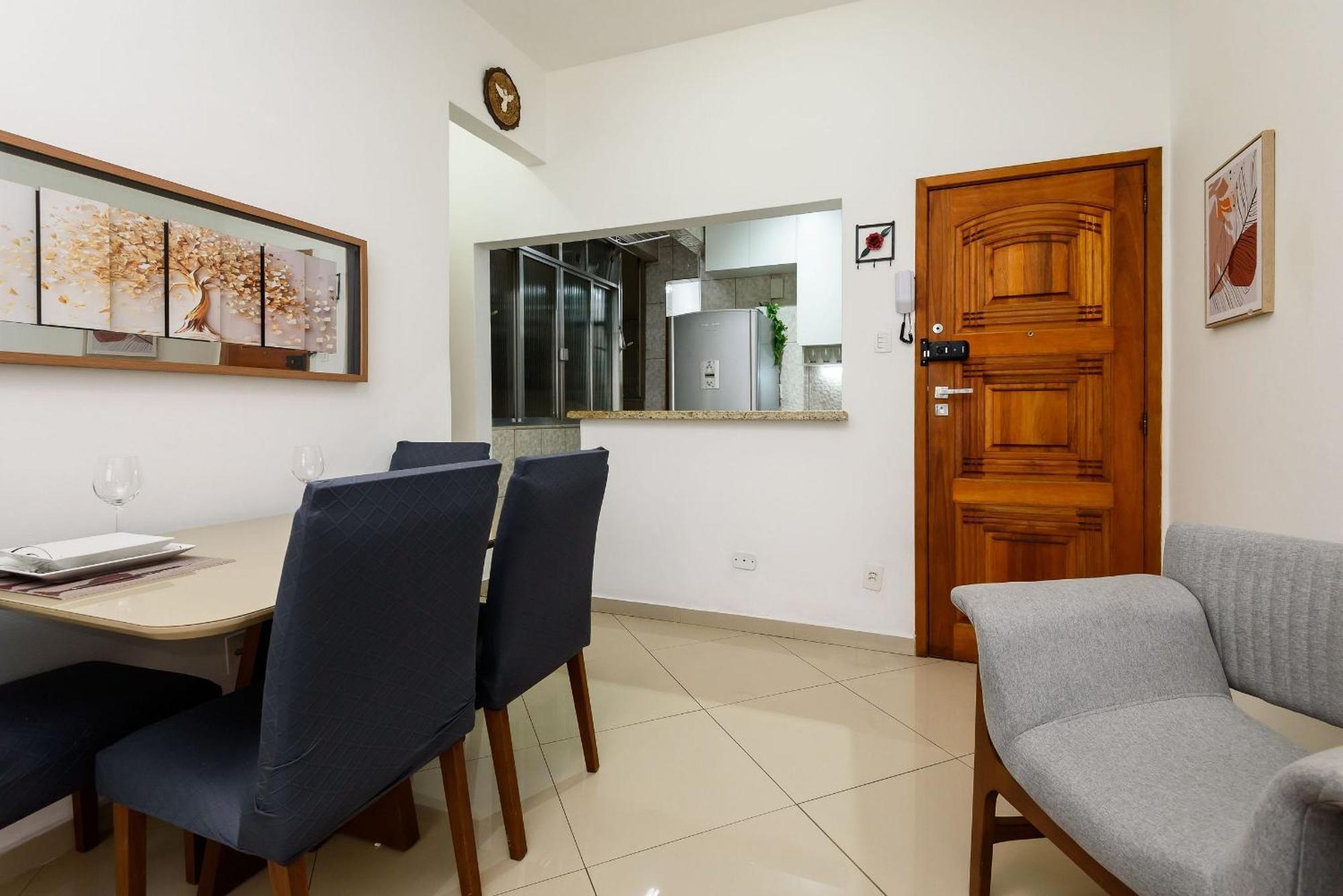Quarto&sala Completo A 300m Da | Nsc 386/402 Rio de Janeiro