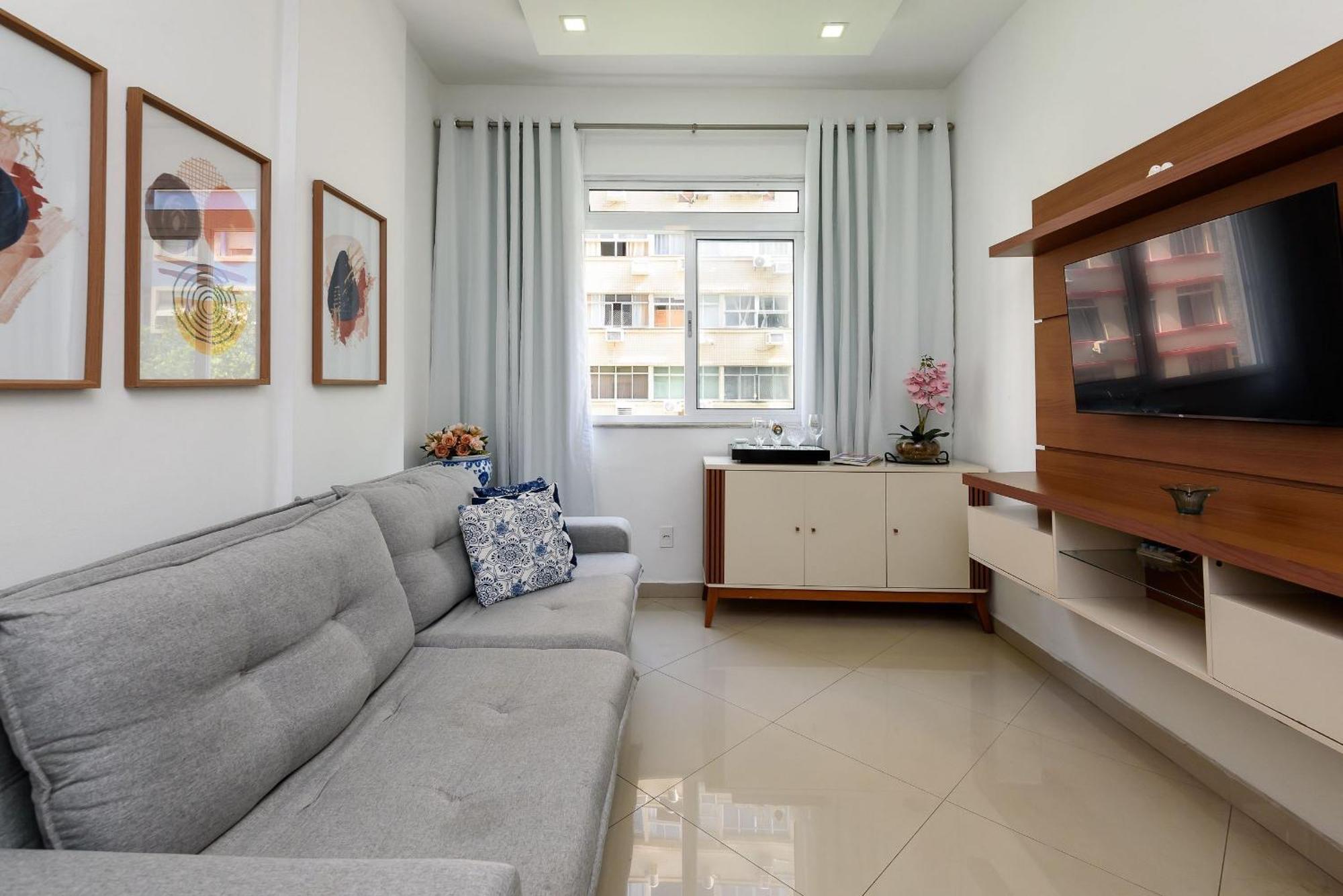 Quarto&sala Completo A 300m Da | Nsc 386/402 * Rio de Janeiro