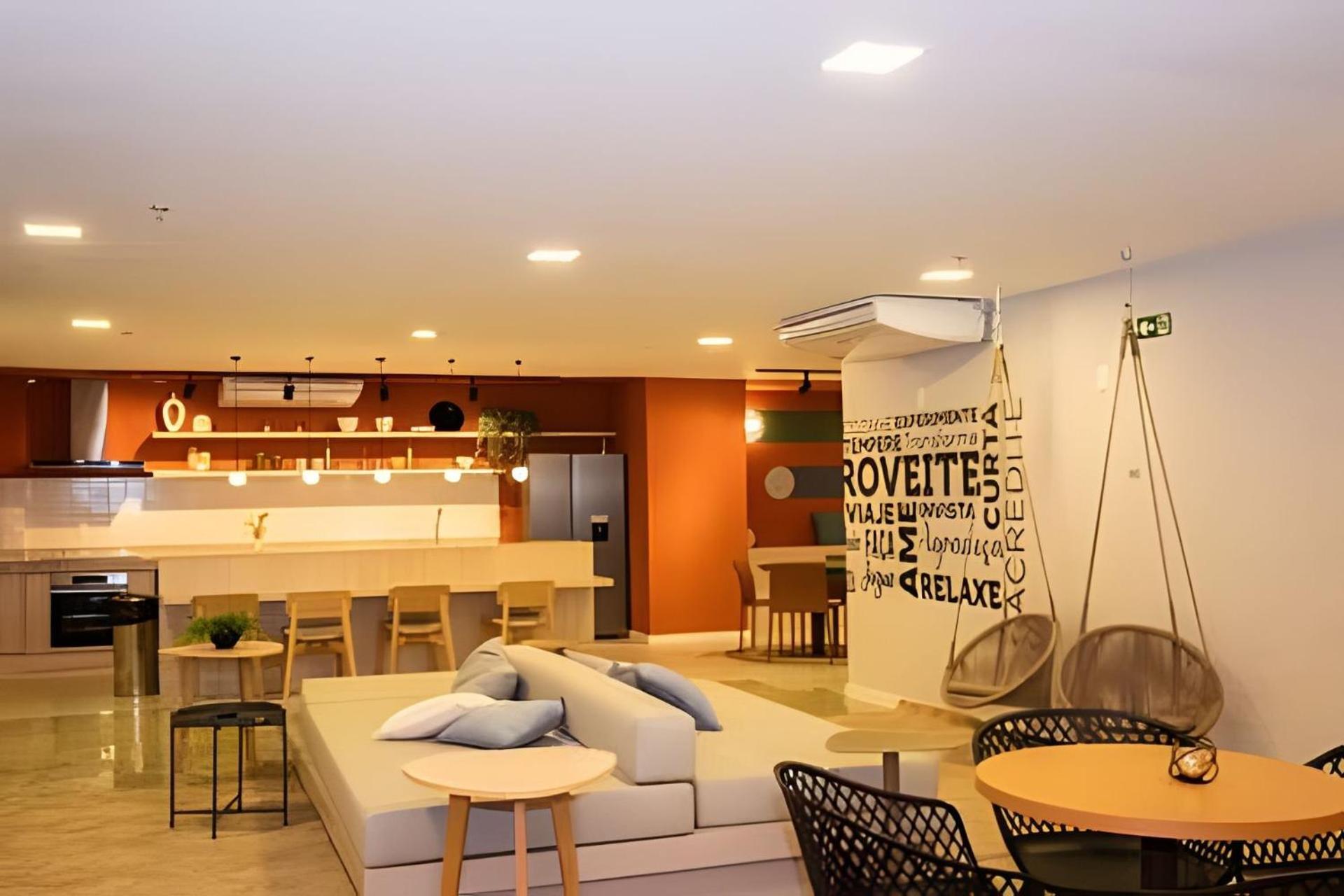 Apartamento Alto Padrao Com Piscina No