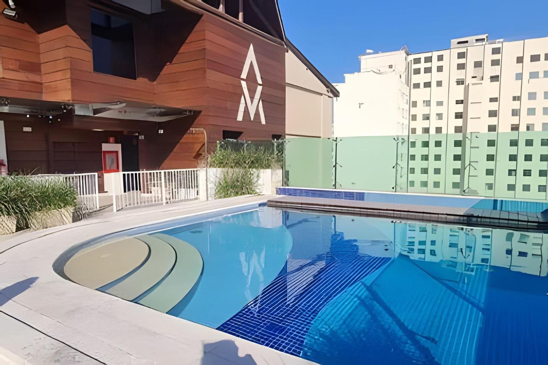 Alto Padrao Com Piscina No Apartamento