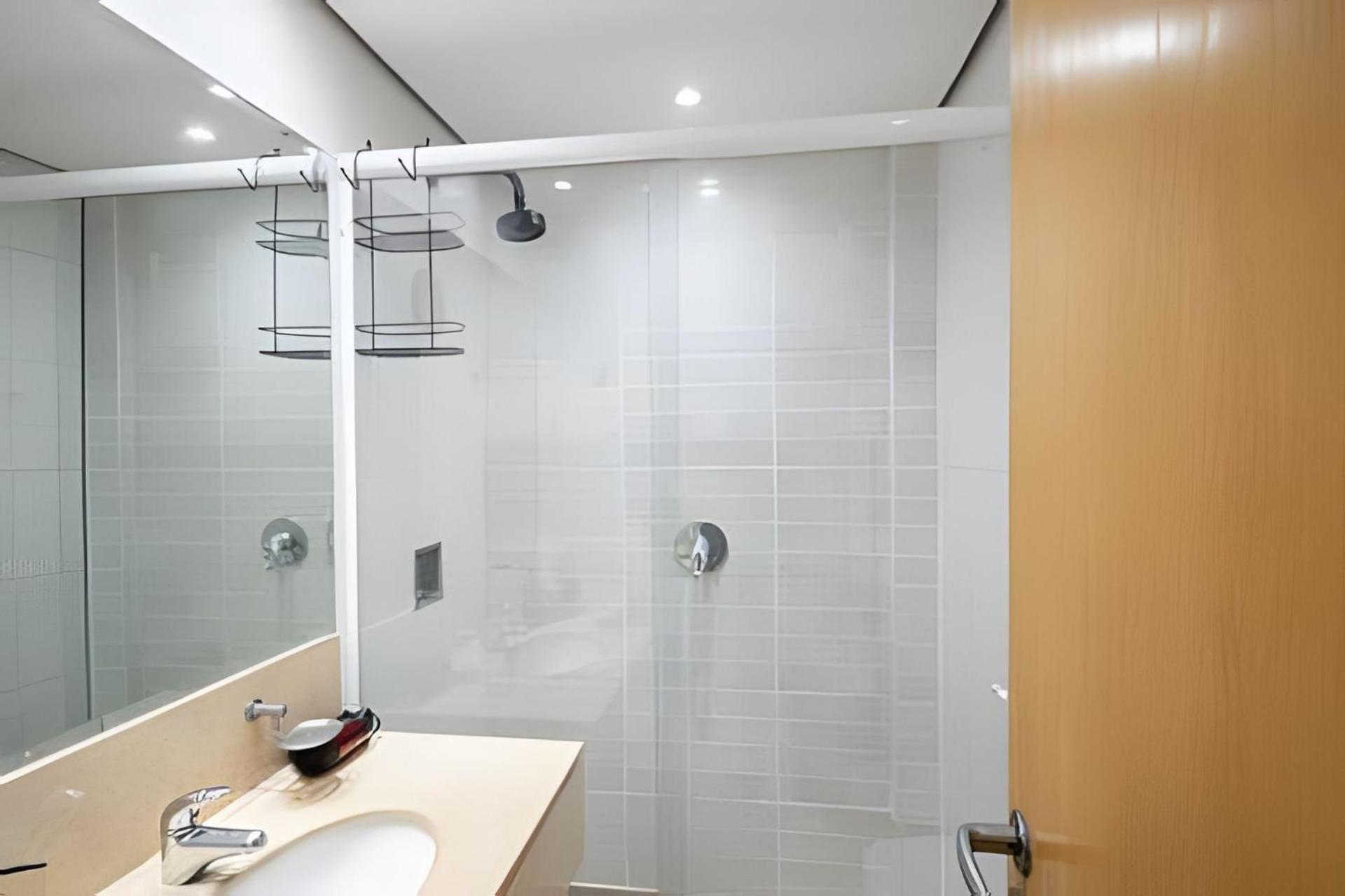 Apartamento Alto Padrao Com Piscina No *