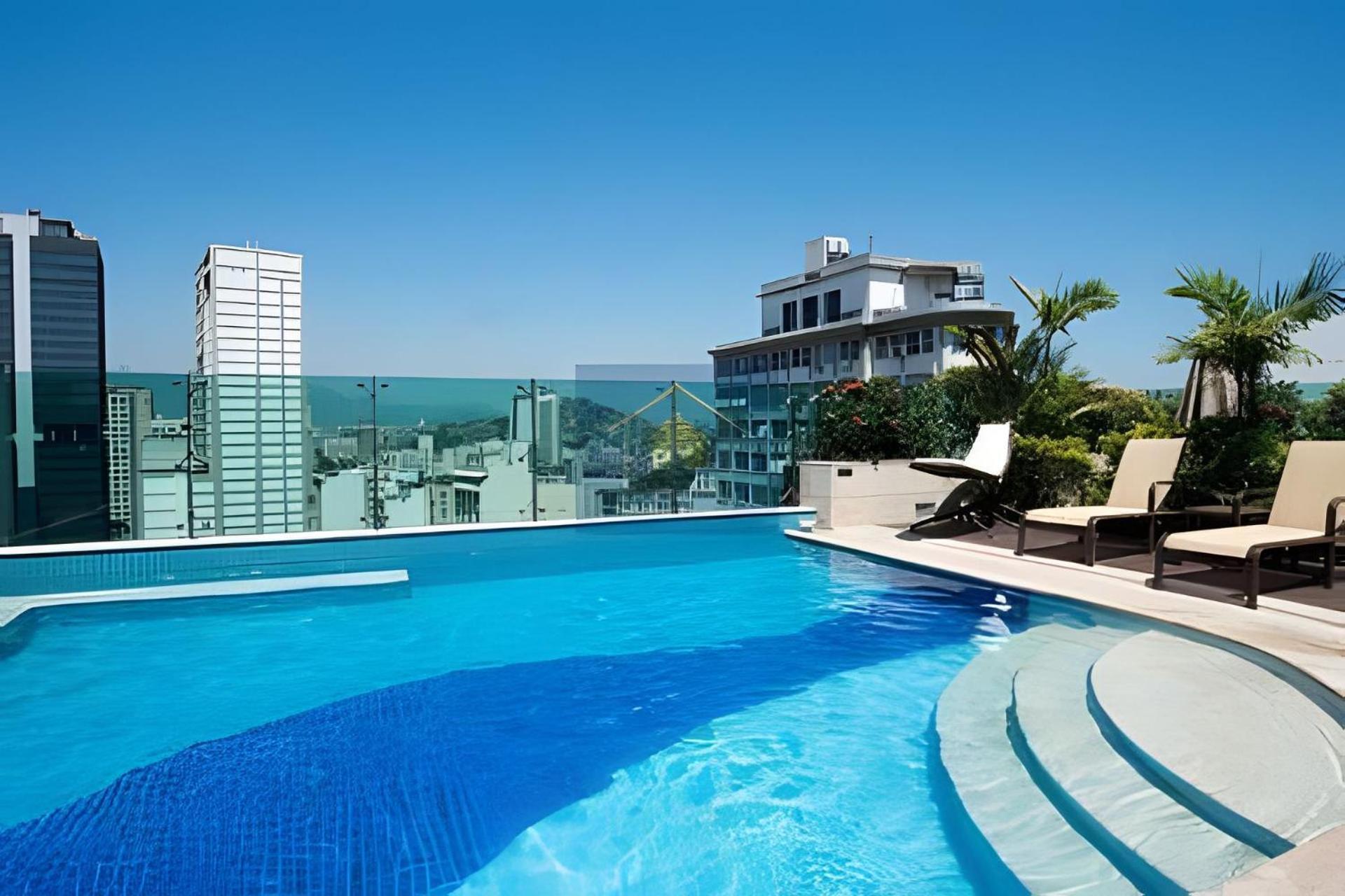 Alto Padrao Com Piscina No