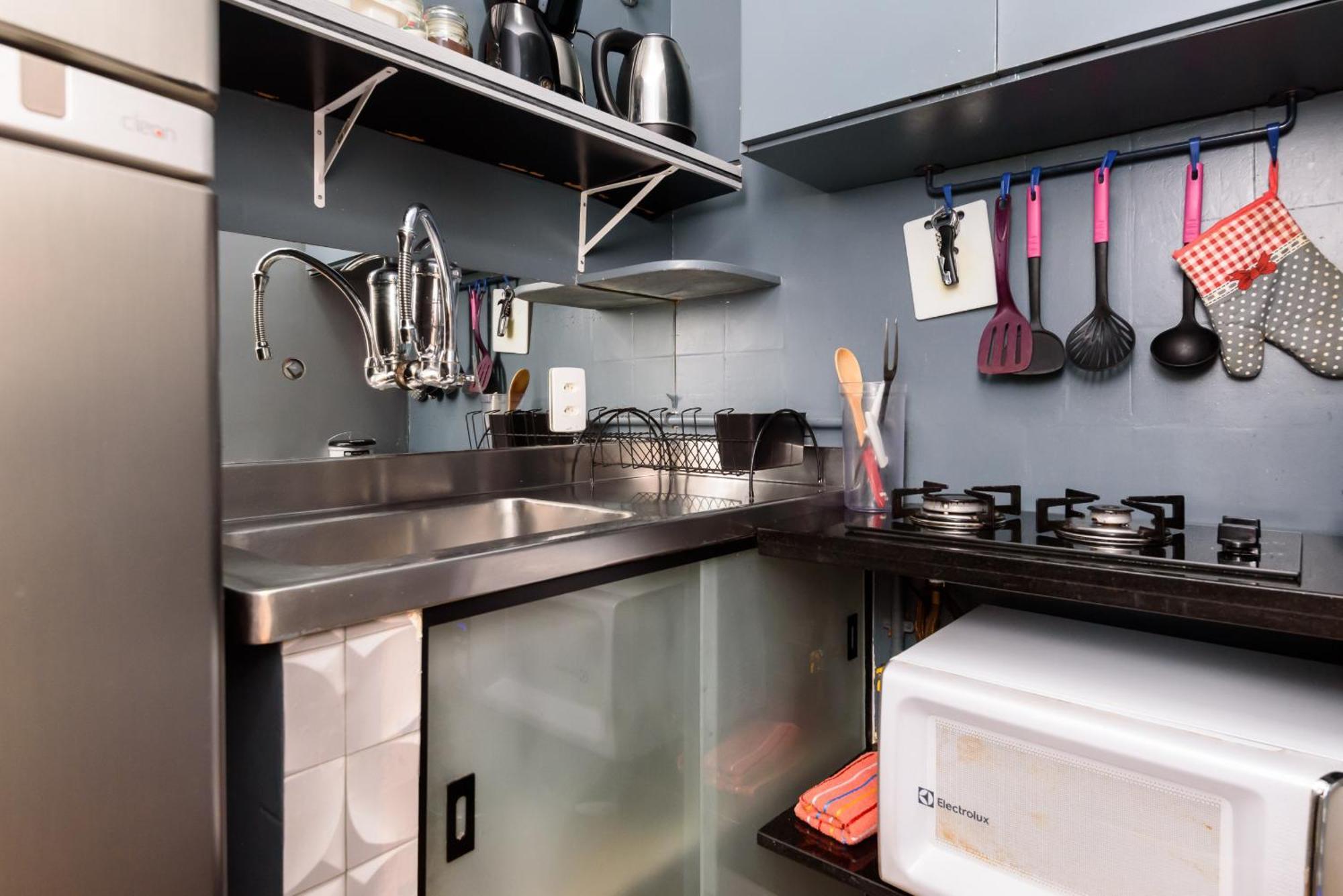 Apartamento Tranquilo, Na Quadra Da E Perto De - Besthostrio *