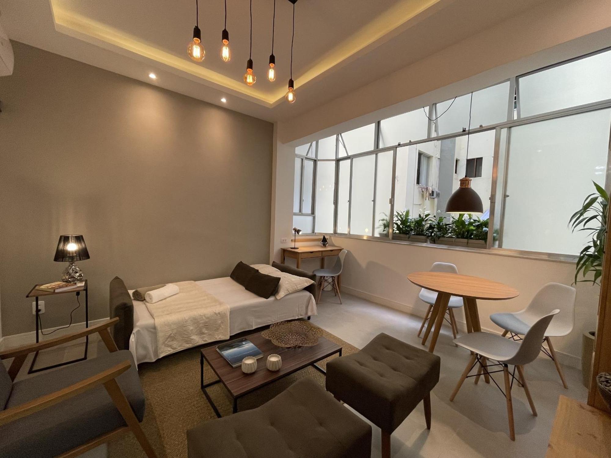 Apartamento Novo, Perto Do Copacabana Palace - Besthostrio *