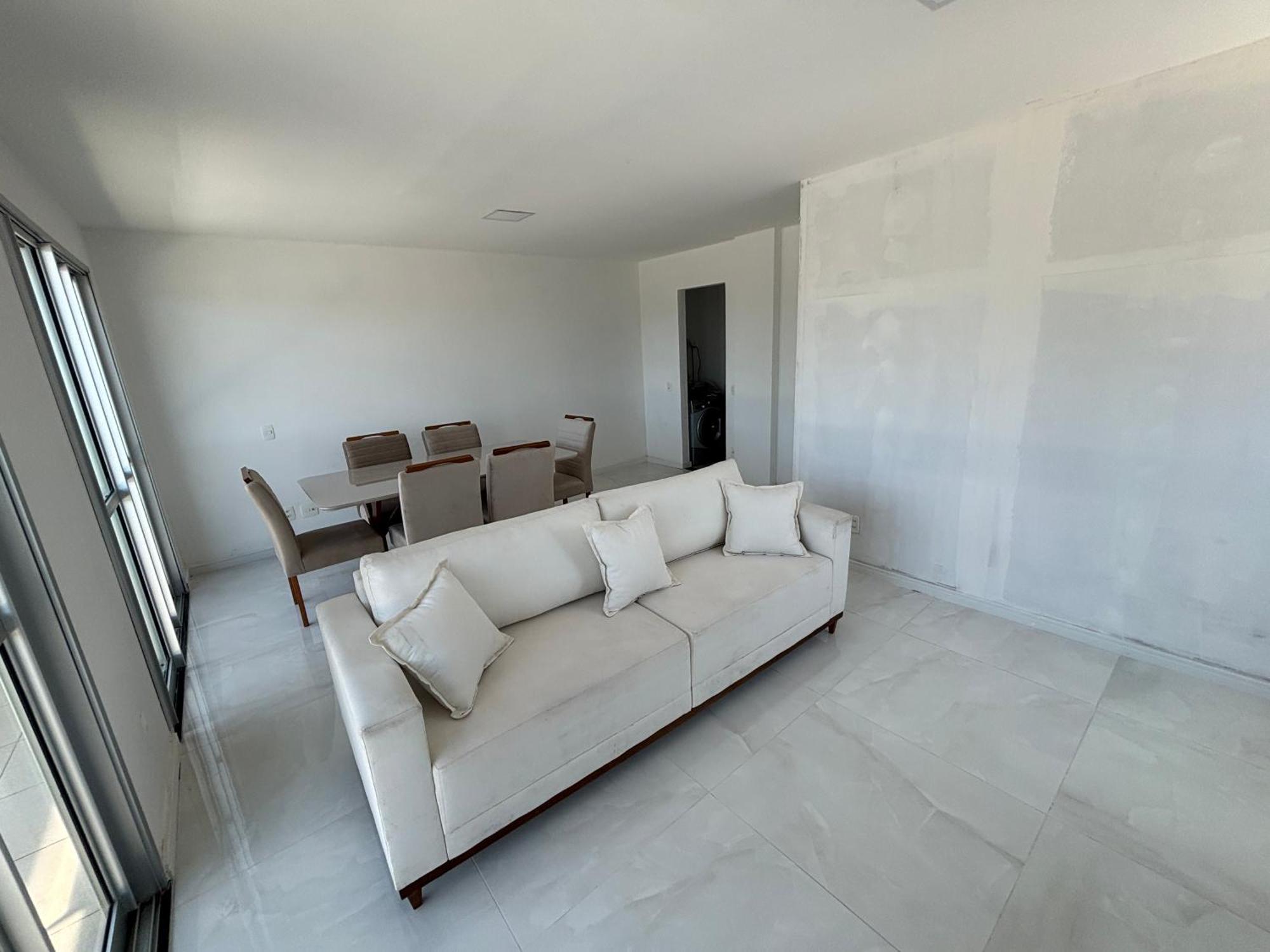 Cobertura Frente A Do Recreio -