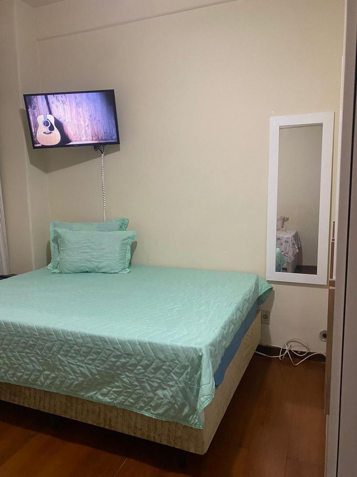 Quarto em Acomodações Particulares Atras Do Copacabana Palace 3 Pessoas *