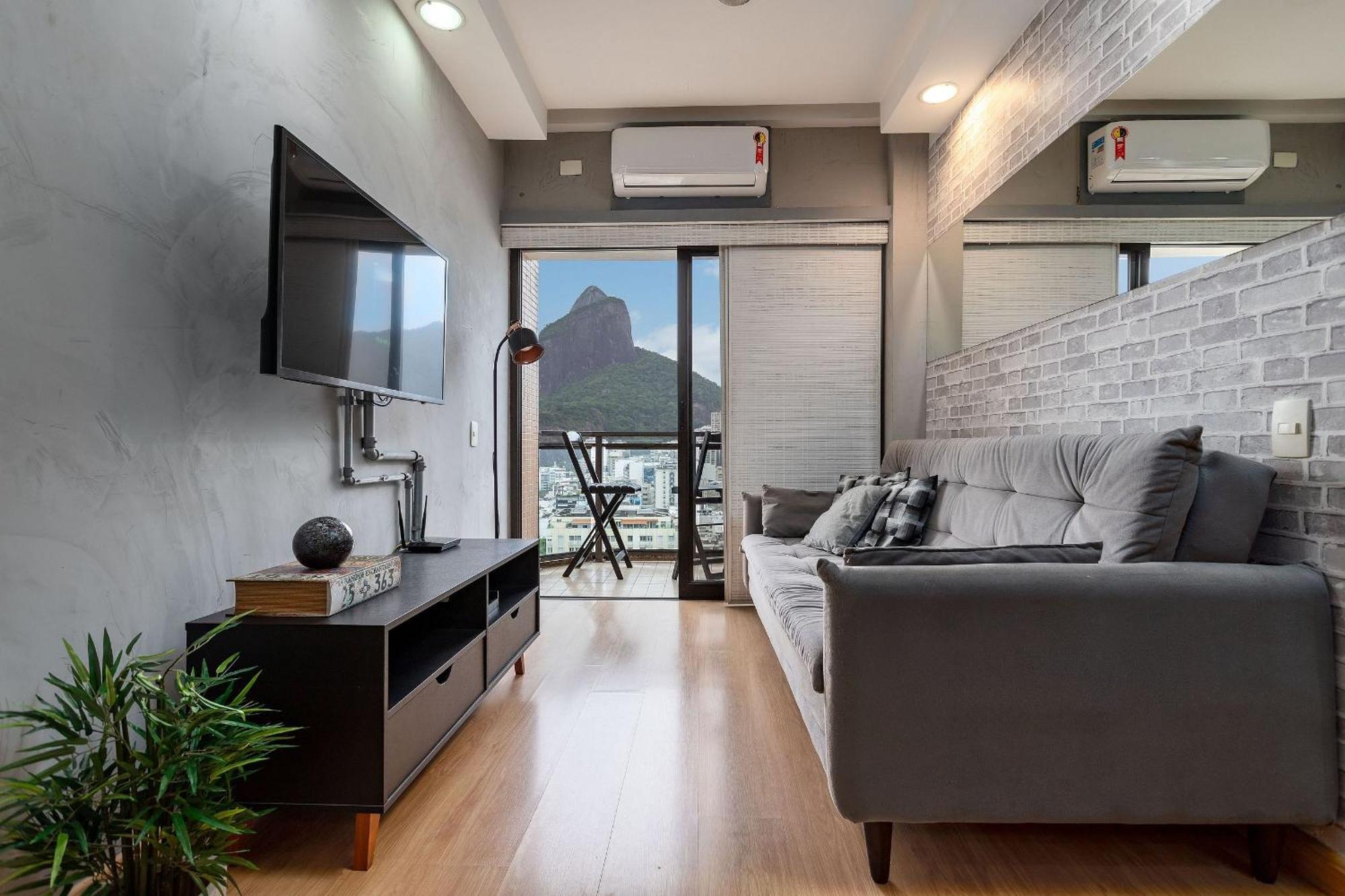 Apartamento A 150 Metros Da Do Leblon Com Academia, Arrumacao Diaria E Vista Mar Rio de Janeiro