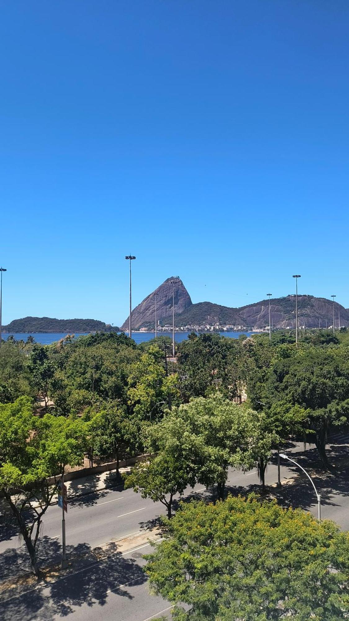 Com Vista Incrivel No Flamengo Apartment