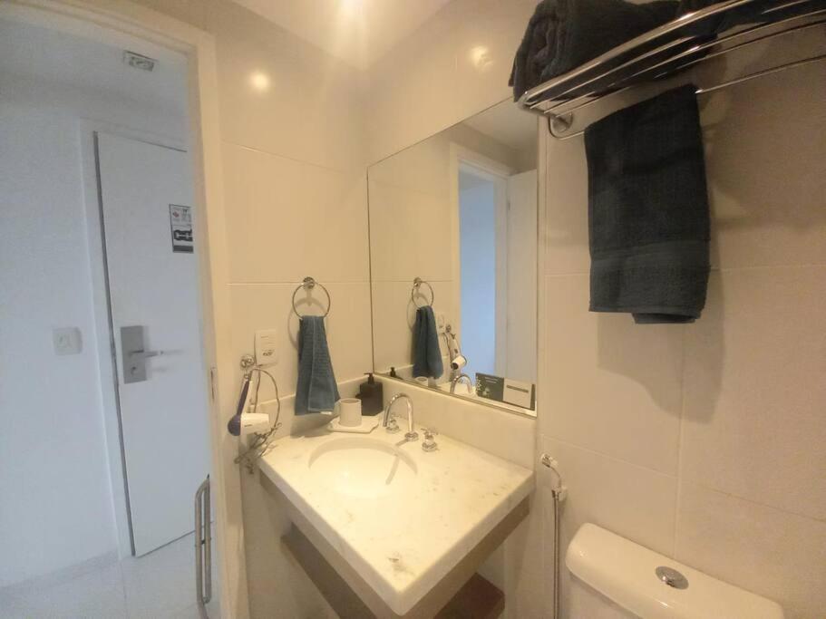 Apartamento Lindo Flat Na Barra Da Tijuca Proximo A Shopping E Praias Rio de Janeiro