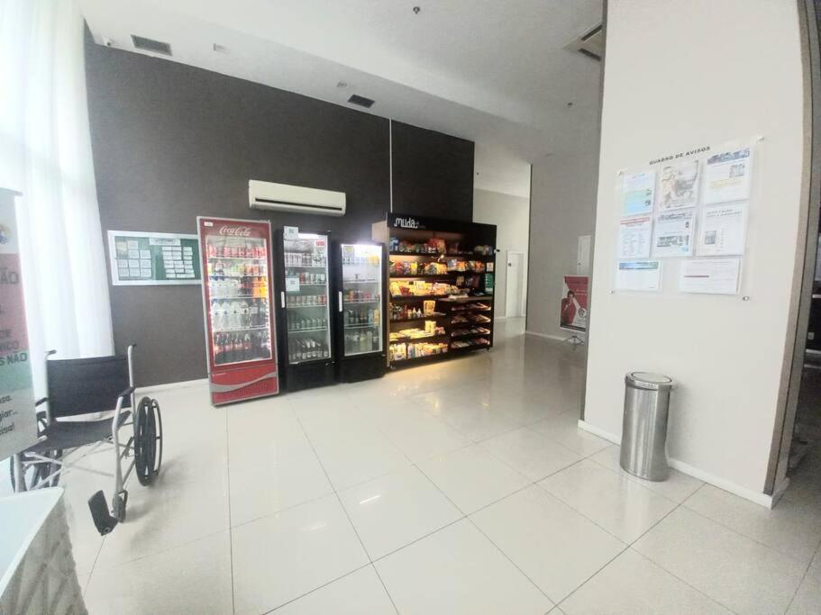 Lindo Flat Na Barra Da Tijuca Proximo A Shopping E Praias *