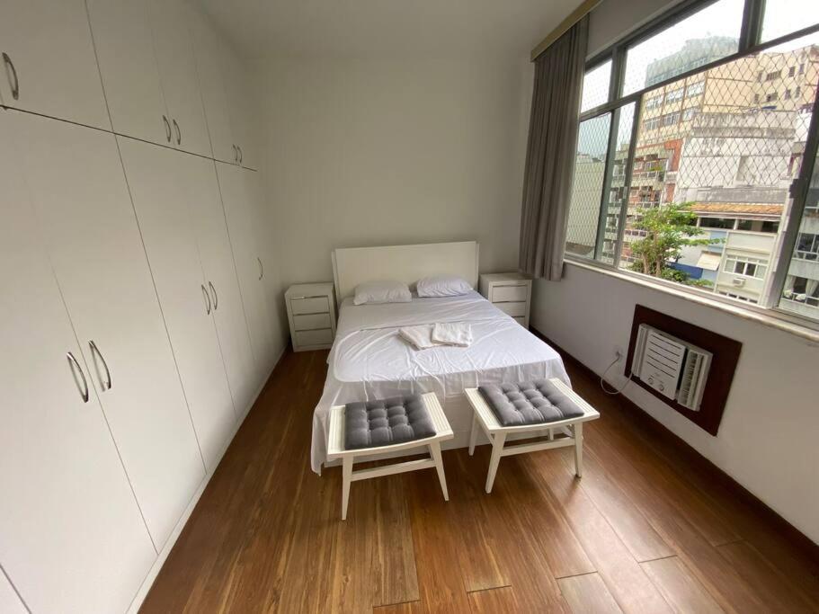 Apartamento Ipanema Alto Padrao, 03 Quartos Com Suite, 03 Banheiros, Portaria 24h