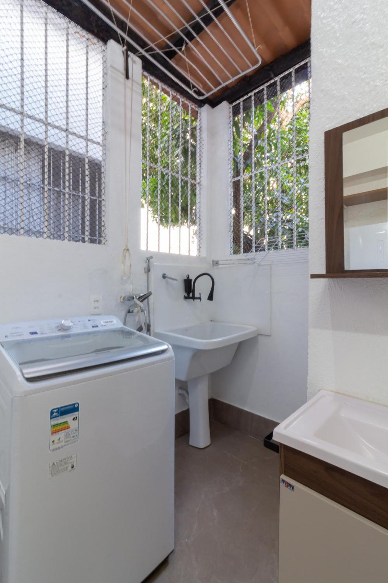 Sofisticado A Poucos Passos Da Lagoa - Sb301 Apartamento *