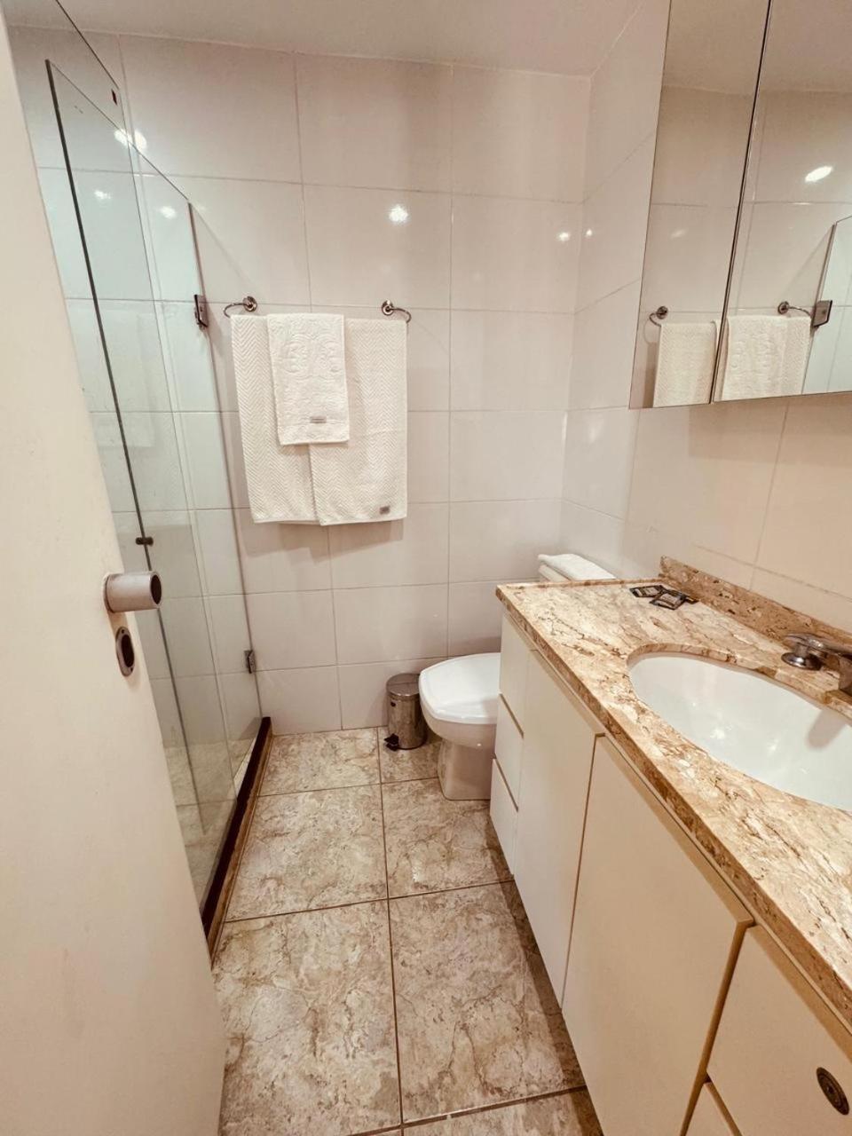 Leblon Inn, Flat Com Arrumacao Diaria, Academia, Garagem E 2 Quadras Da By Tata Apart-hotel