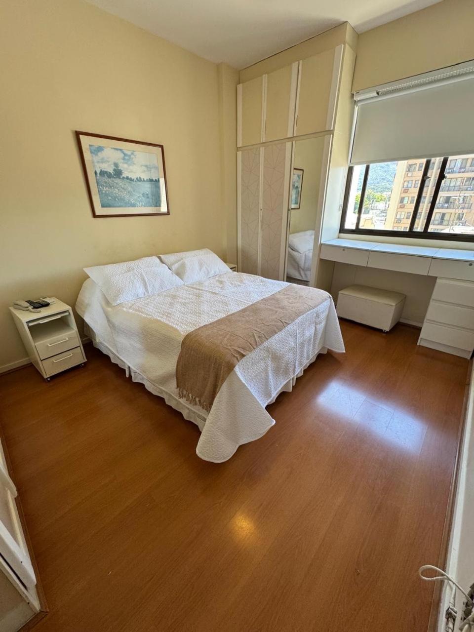 Leblon Inn, Flat Com Arrumacao Diaria, Academia, Garagem E 2 Quadras Da By Tata * Rio de Janeiro
