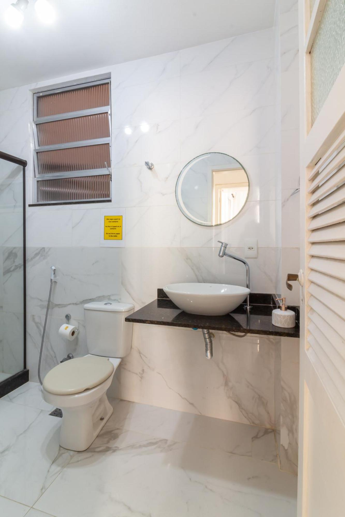 Aconchego Em Copacabana - 8 Pessoas - Sf704 Z3 Apartamento *