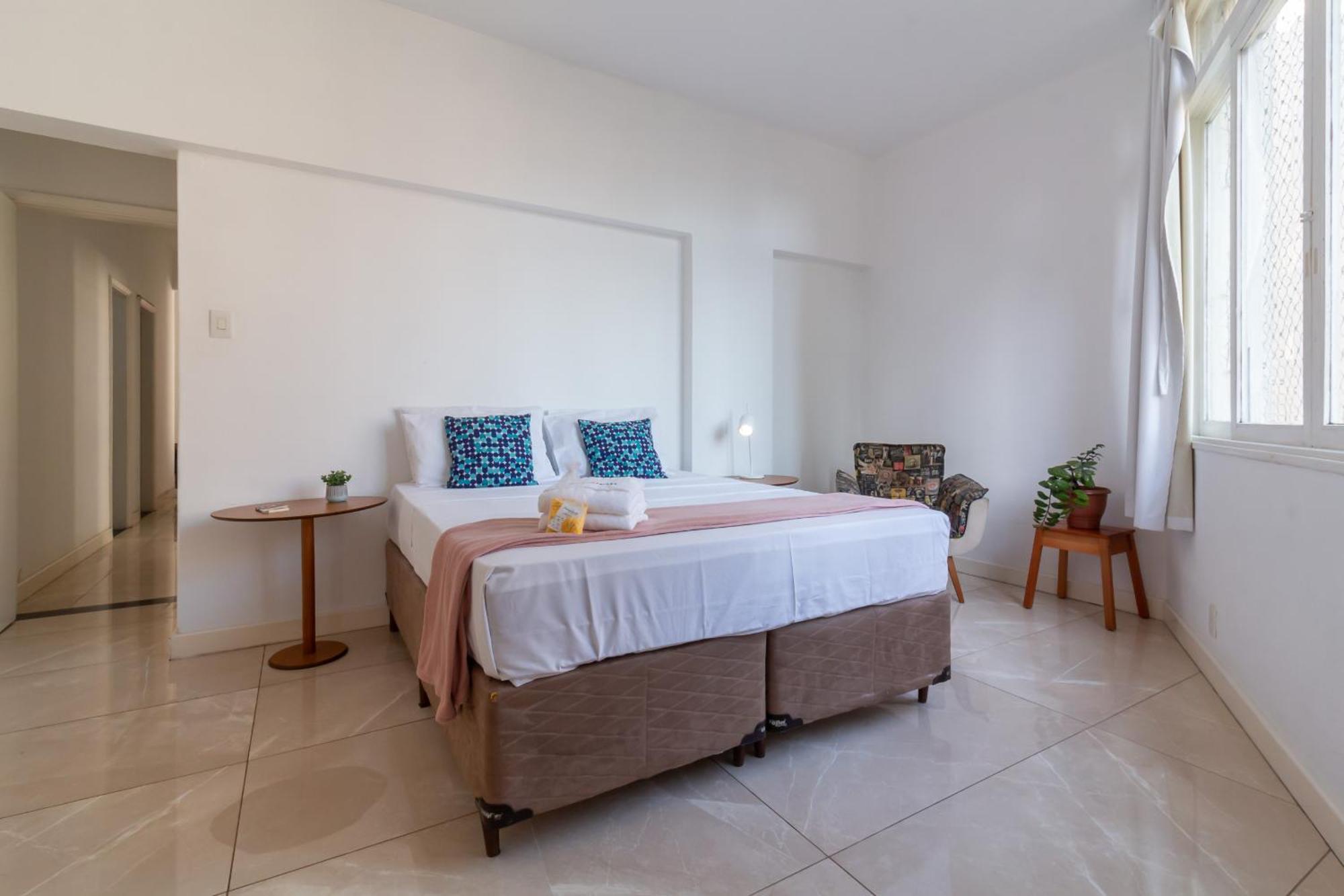 Aconchego Em Copacabana - 8 Pessoas - Sf704 Z3 Apartamento